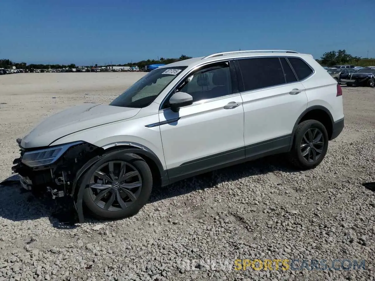 1 Photograph of a damaged car 3VV3B7AX2PM115669 VOLKSWAGEN TIGUAN 2023