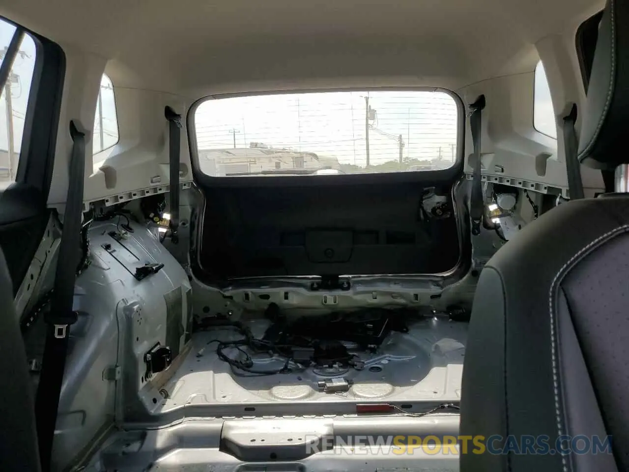 10 Photograph of a damaged car 3VV3B7AX2PM125103 VOLKSWAGEN TIGUAN 2023