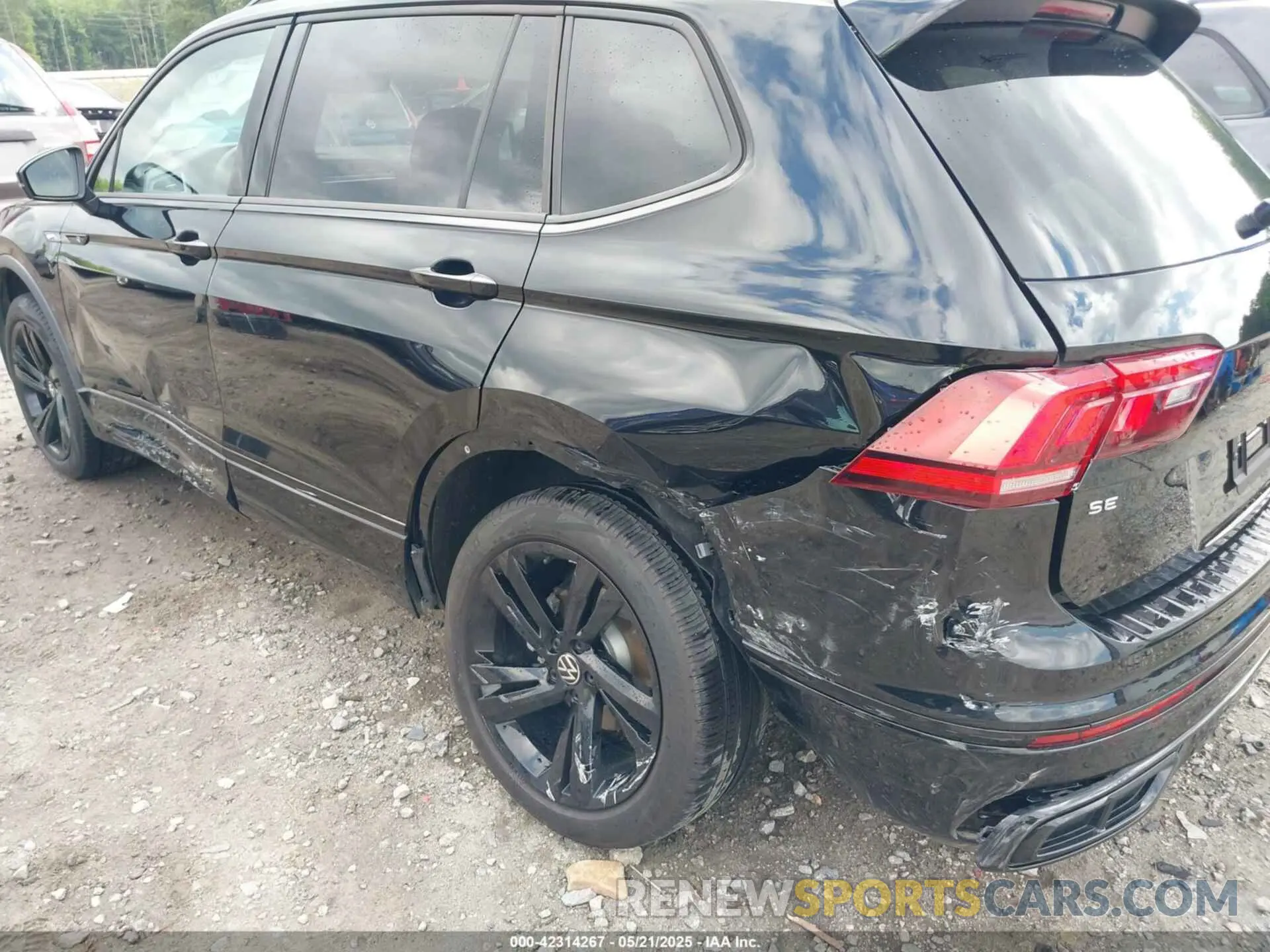 6 Photograph of a damaged car 3VV3B7AX3PM131427 VOLKSWAGEN TIGUAN 2023