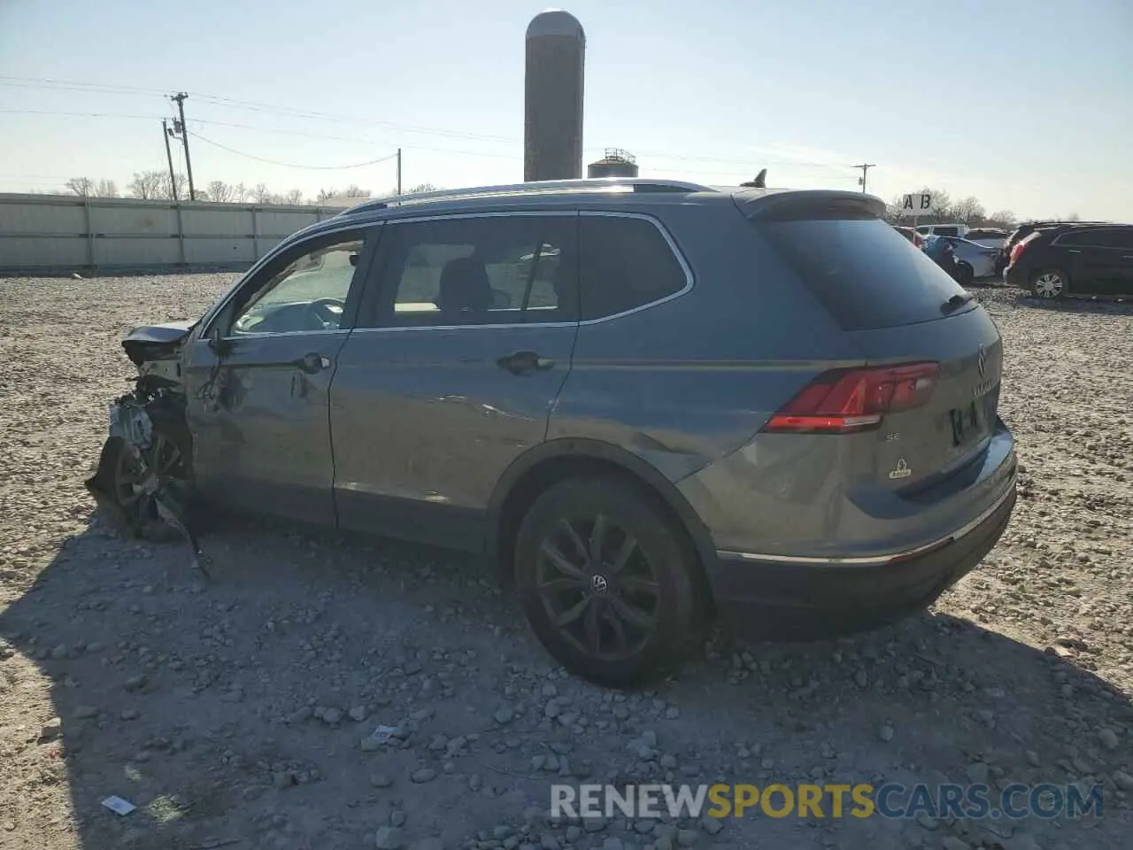 2 Photograph of a damaged car 3VV3B7AX3PM134005 VOLKSWAGEN TIGUAN 2023
