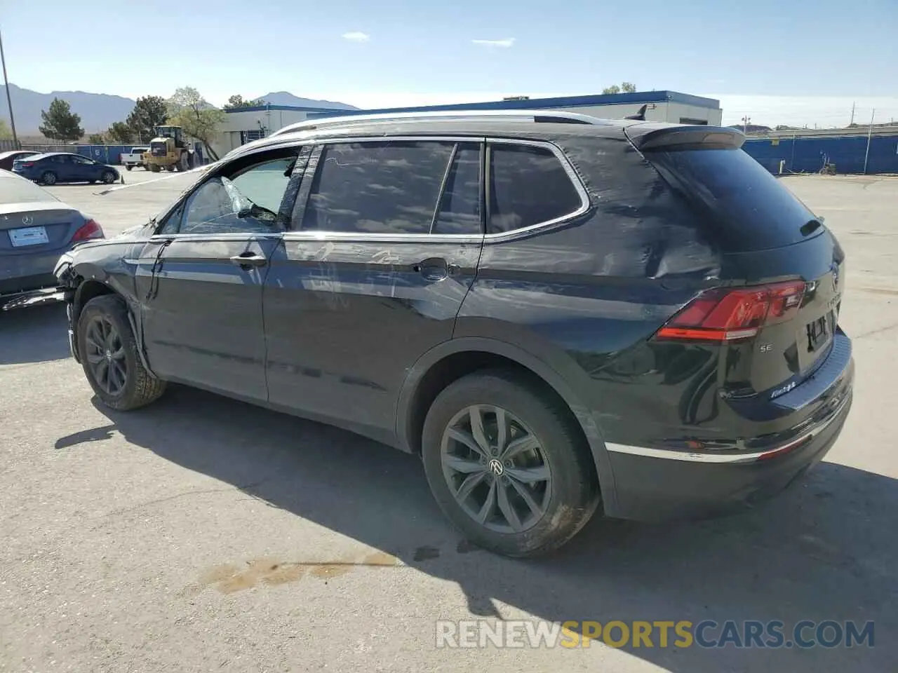 2 Photograph of a damaged car 3VV3B7AX4PM087969 VOLKSWAGEN TIGUAN 2023