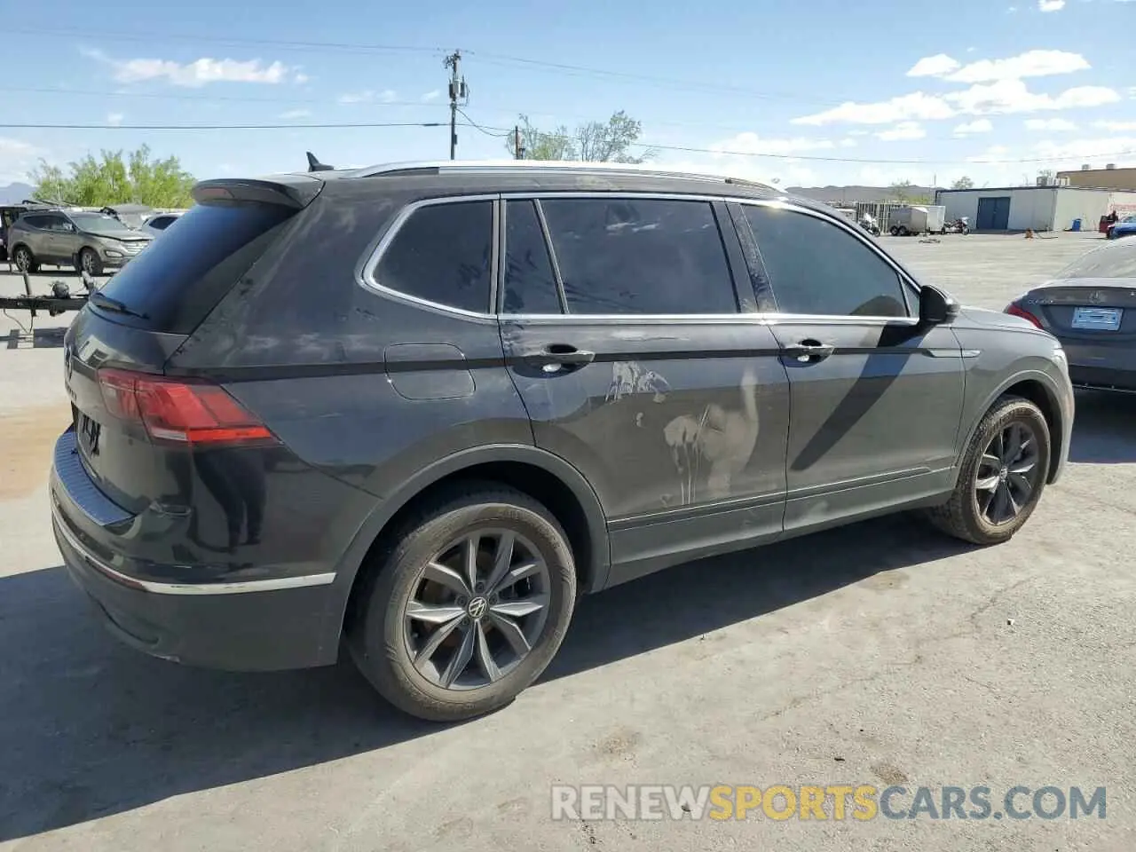 3 Photograph of a damaged car 3VV3B7AX4PM087969 VOLKSWAGEN TIGUAN 2023