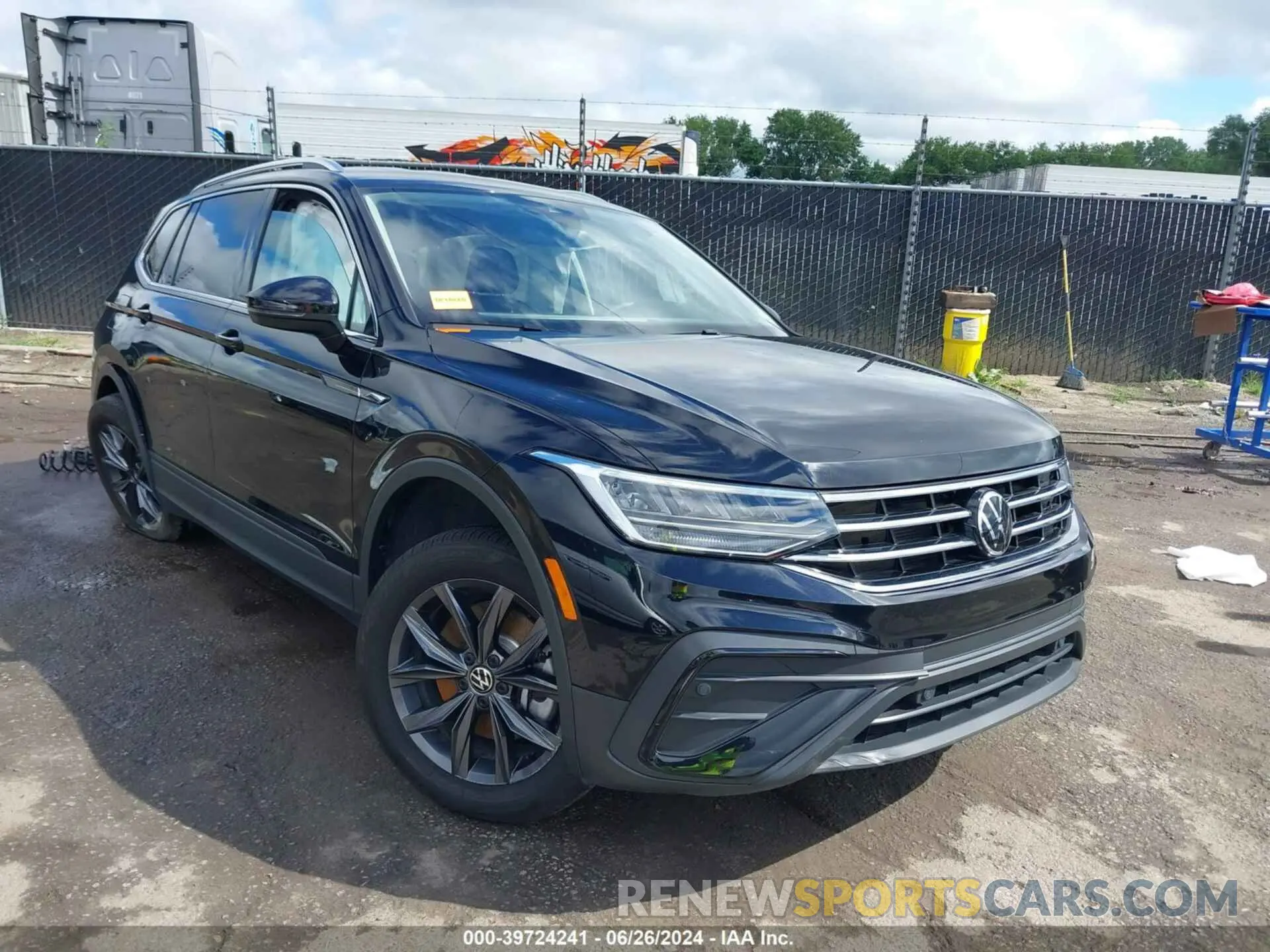 1 Photograph of a damaged car 3VV3B7AX4PM136264 VOLKSWAGEN TIGUAN 2023