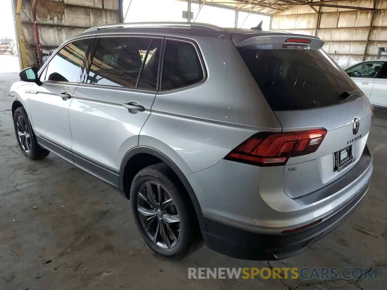 2 Photograph of a damaged car 3VV3B7AX6PM003456 VOLKSWAGEN TIGUAN 2023