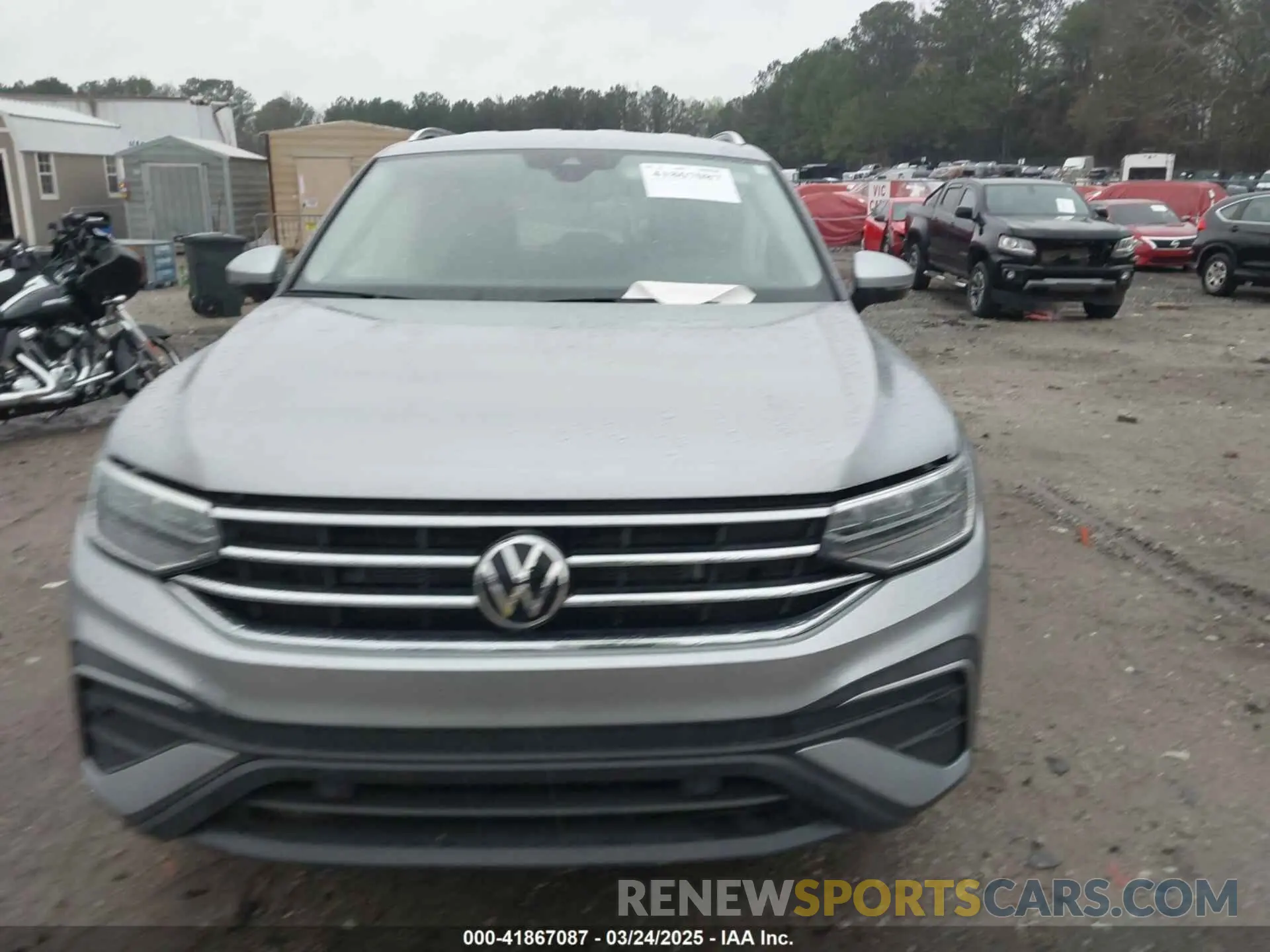 11 Photograph of a damaged car 3VV3B7AX6PM032195 VOLKSWAGEN TIGUAN 2023