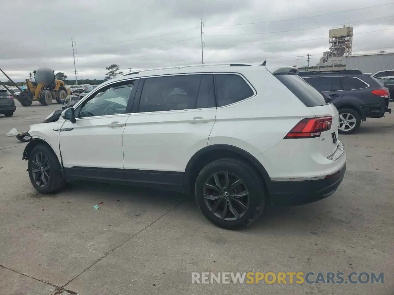 2 Photograph of a damaged car 3VV3B7AX7PM117286 VOLKSWAGEN TIGUAN 2023