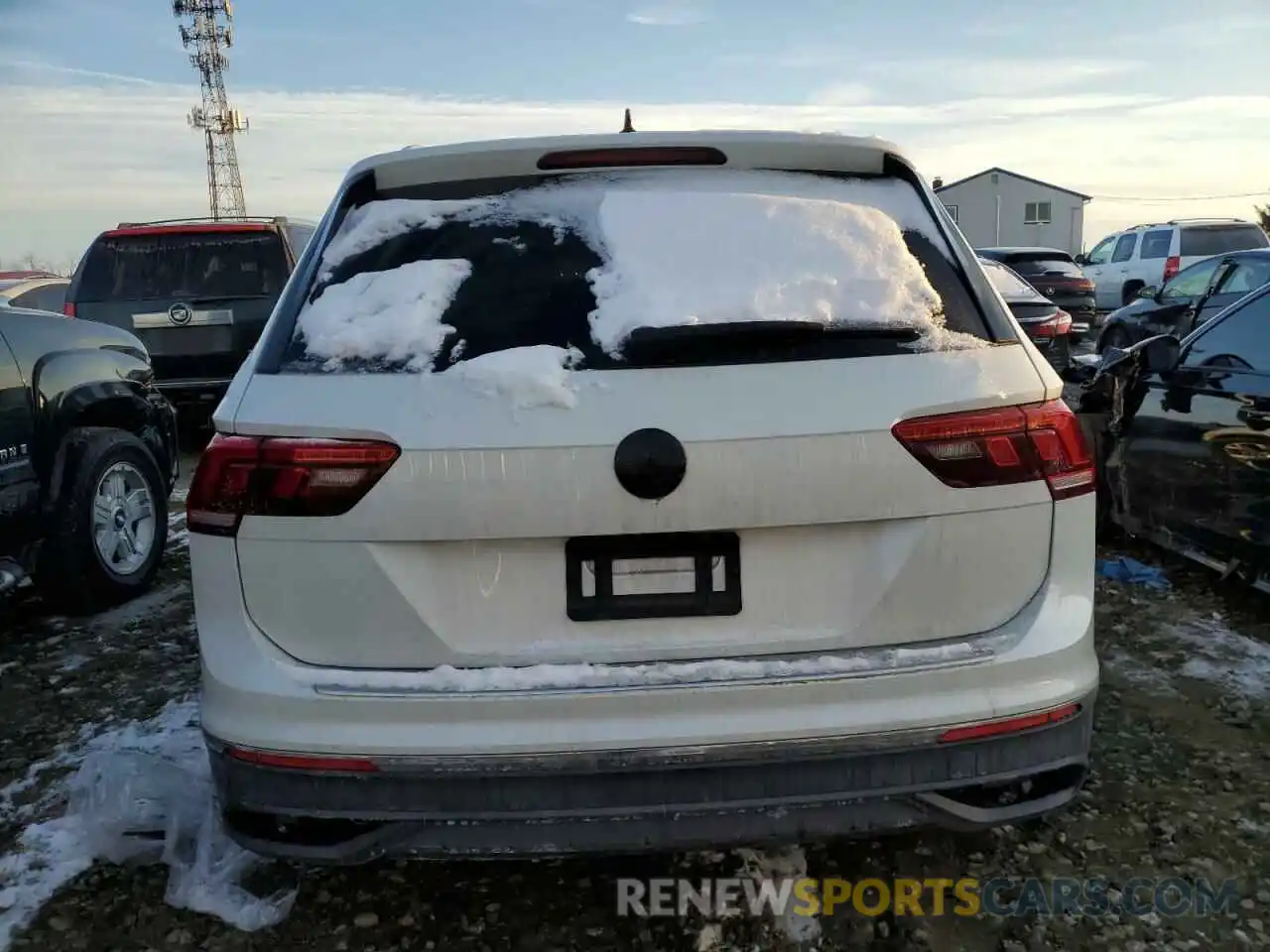 6 Photograph of a damaged car 3VV3B7AXXPM025007 VOLKSWAGEN TIGUAN 2023