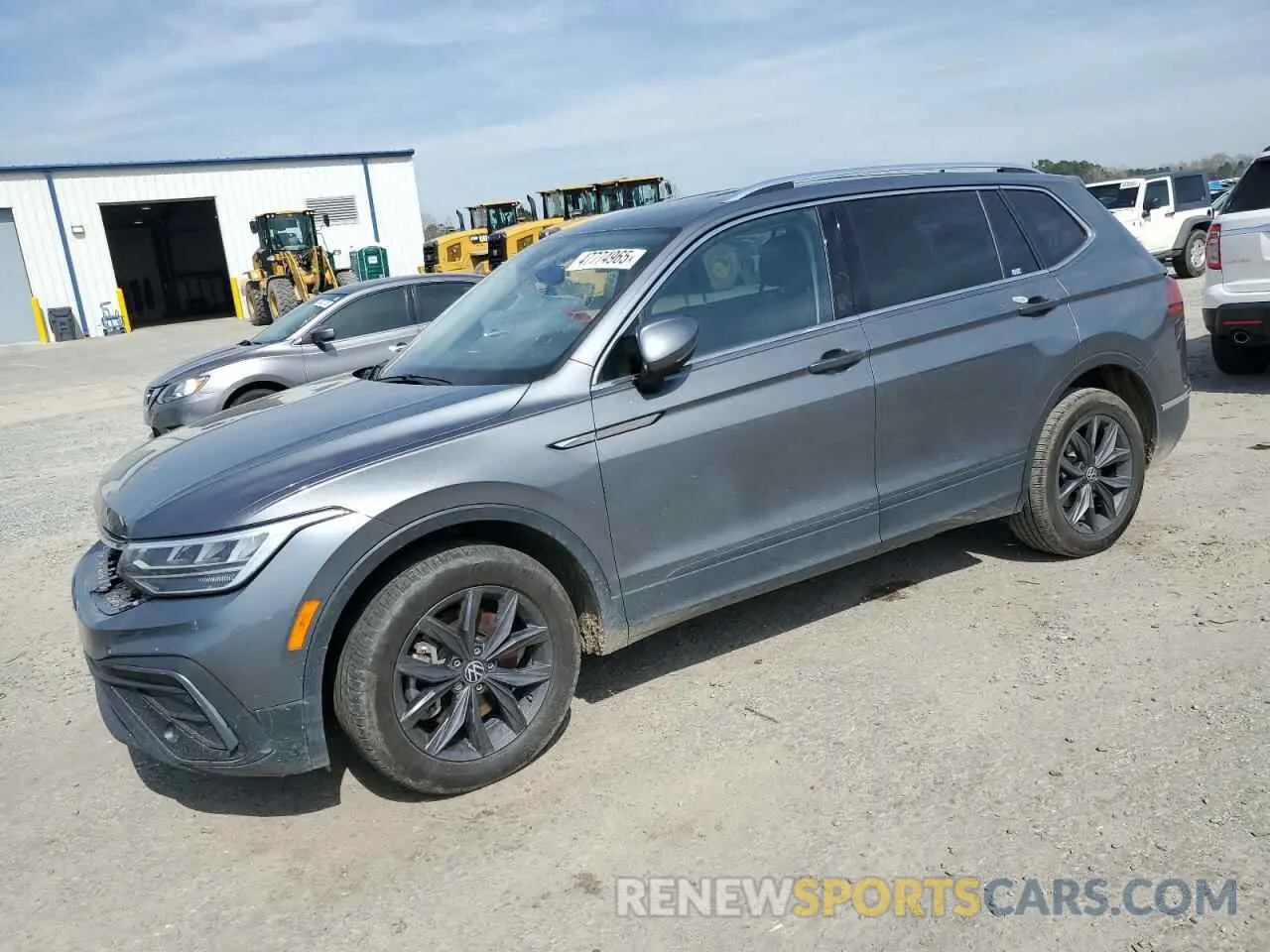 1 Photograph of a damaged car 3VV3B7AXXPM055723 VOLKSWAGEN TIGUAN 2023