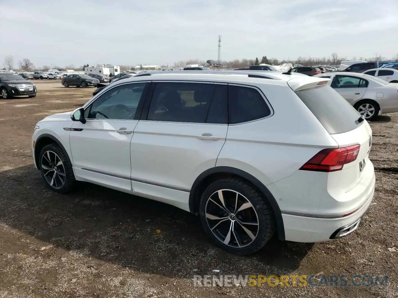 2 Photograph of a damaged car 3VV4B7AX6PM063757 VOLKSWAGEN TIGUAN 2023
