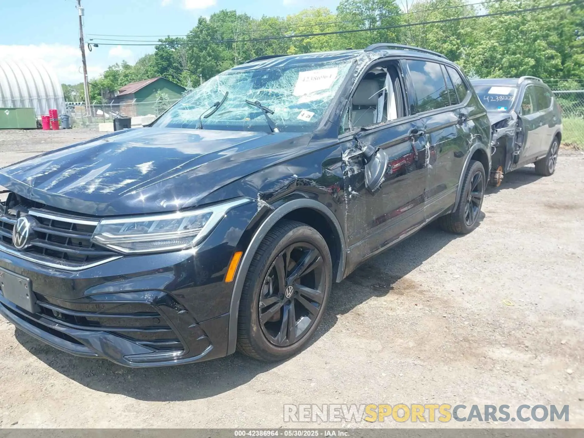12 Photograph of a damaged car 3VV8B7AX2PM070934 VOLKSWAGEN TIGUAN 2023