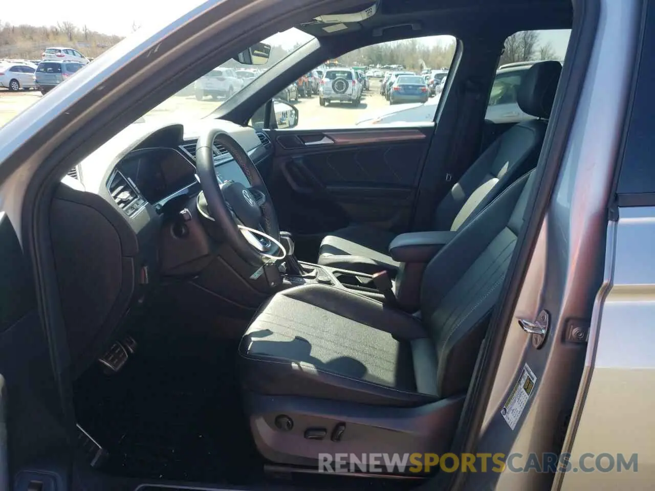 7 Photograph of a damaged car 3VV8B7AX3PM090643 VOLKSWAGEN TIGUAN 2023