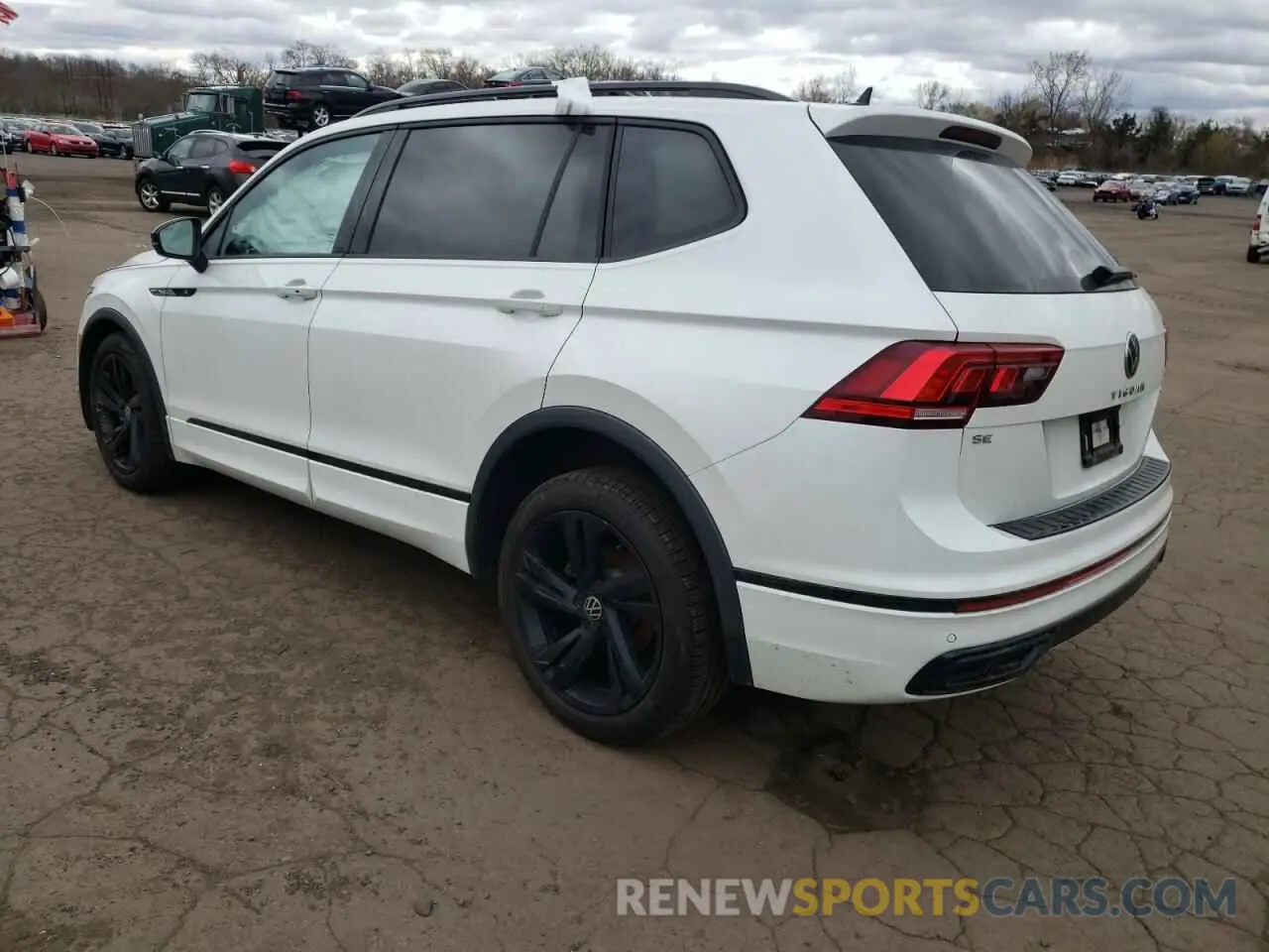2 Photograph of a damaged car 3VV8B7AX8PM025044 VOLKSWAGEN TIGUAN 2023