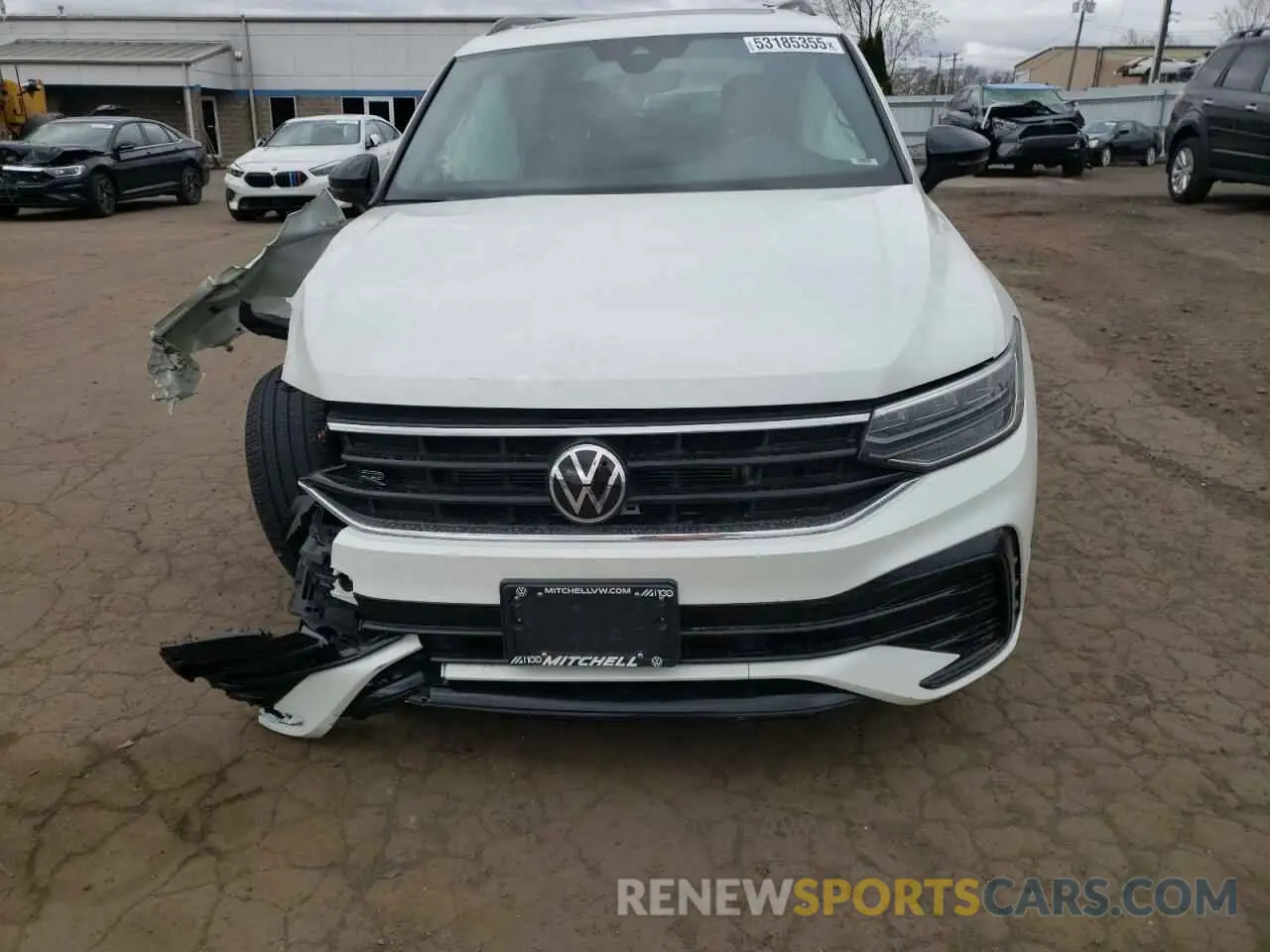 5 Photograph of a damaged car 3VV8B7AX8PM025044 VOLKSWAGEN TIGUAN 2023