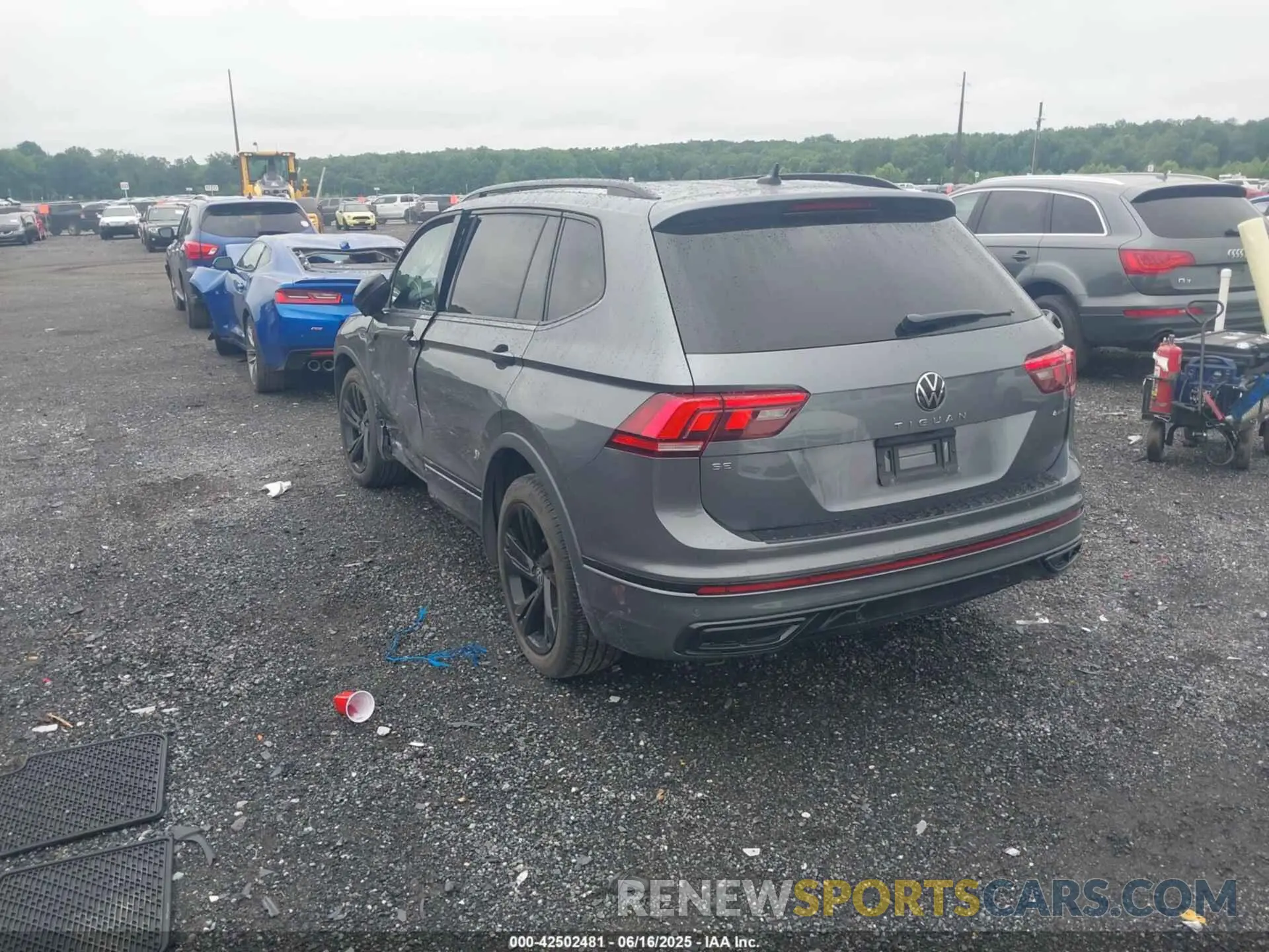 3 Photograph of a damaged car 3VV8B7AX8PM076348 VOLKSWAGEN TIGUAN 2023