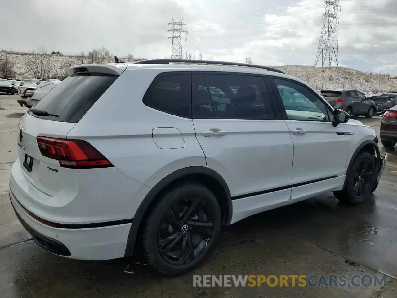 3 Photograph of a damaged car 3VV8B7AX8PM091870 VOLKSWAGEN TIGUAN 2023