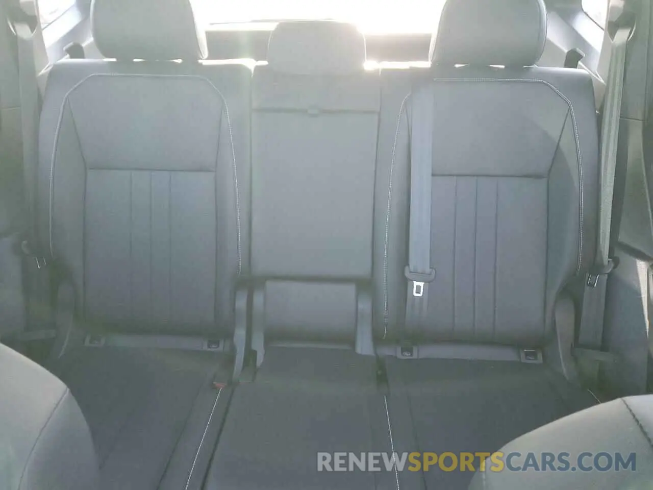 10 Photograph of a damaged car 3VV8B7AX8PM138539 VOLKSWAGEN TIGUAN 2023