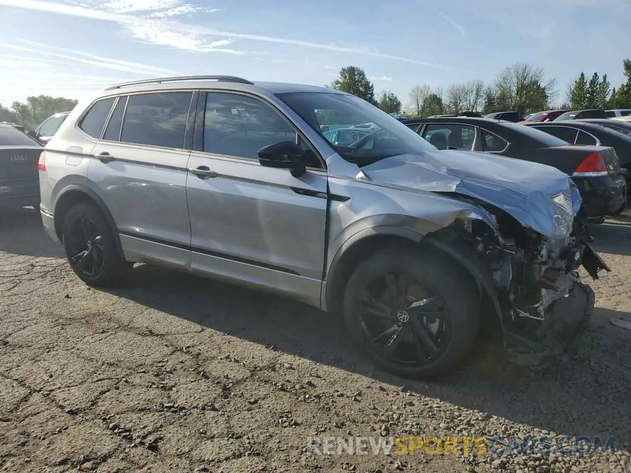 4 Photograph of a damaged car 3VV8B7AX8PM138539 VOLKSWAGEN TIGUAN 2023
