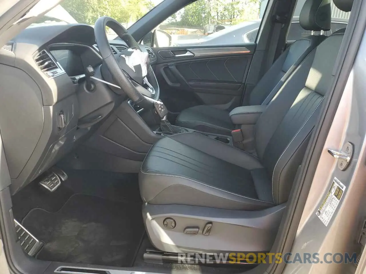 7 Photograph of a damaged car 3VV8B7AX8PM138539 VOLKSWAGEN TIGUAN 2023