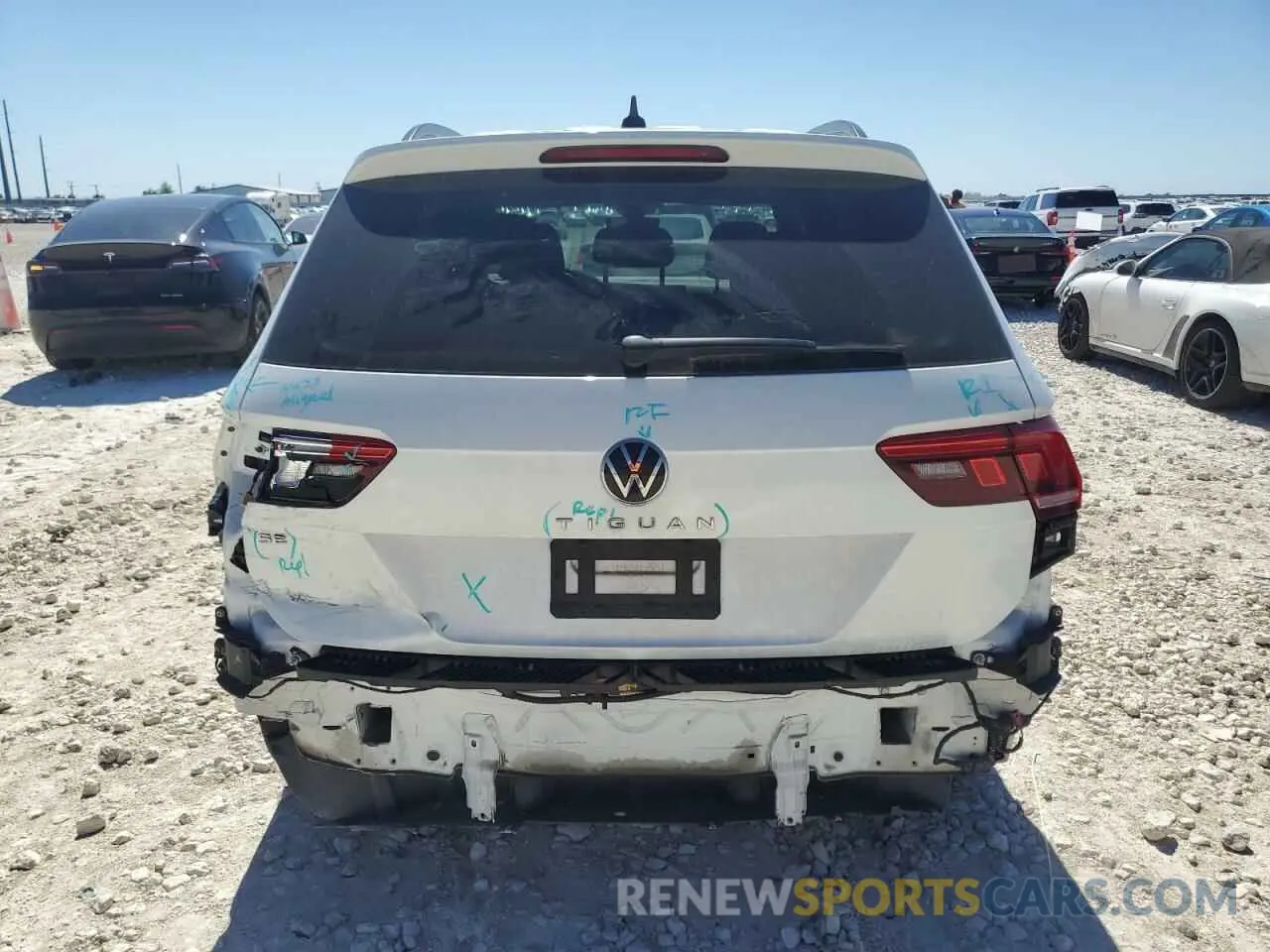6 Photograph of a damaged car 3VVCB7AX0PM052720 VOLKSWAGEN TIGUAN 2023