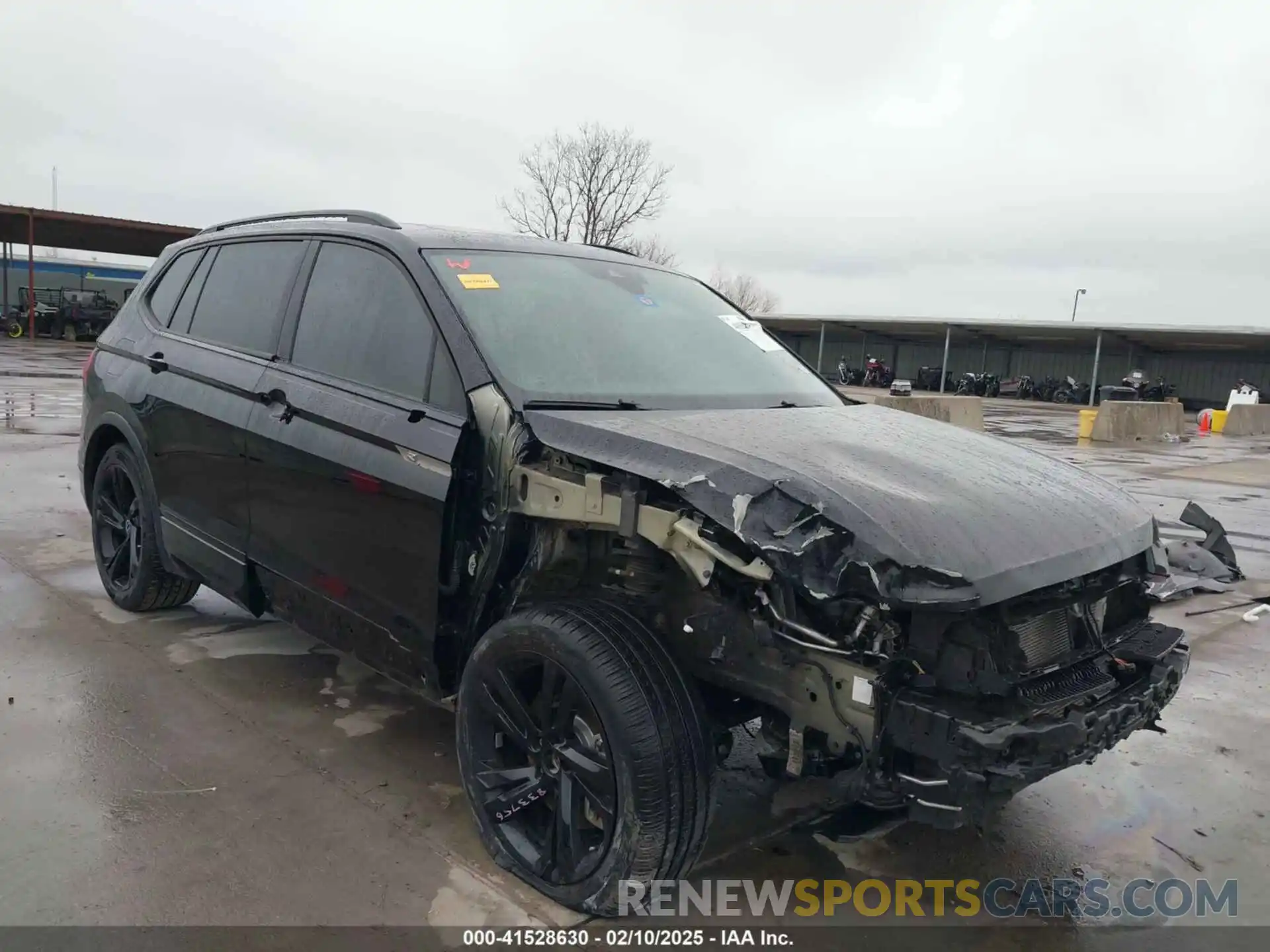 1 Photograph of a damaged car 3VVCB7AX0PM061742 VOLKSWAGEN TIGUAN 2023