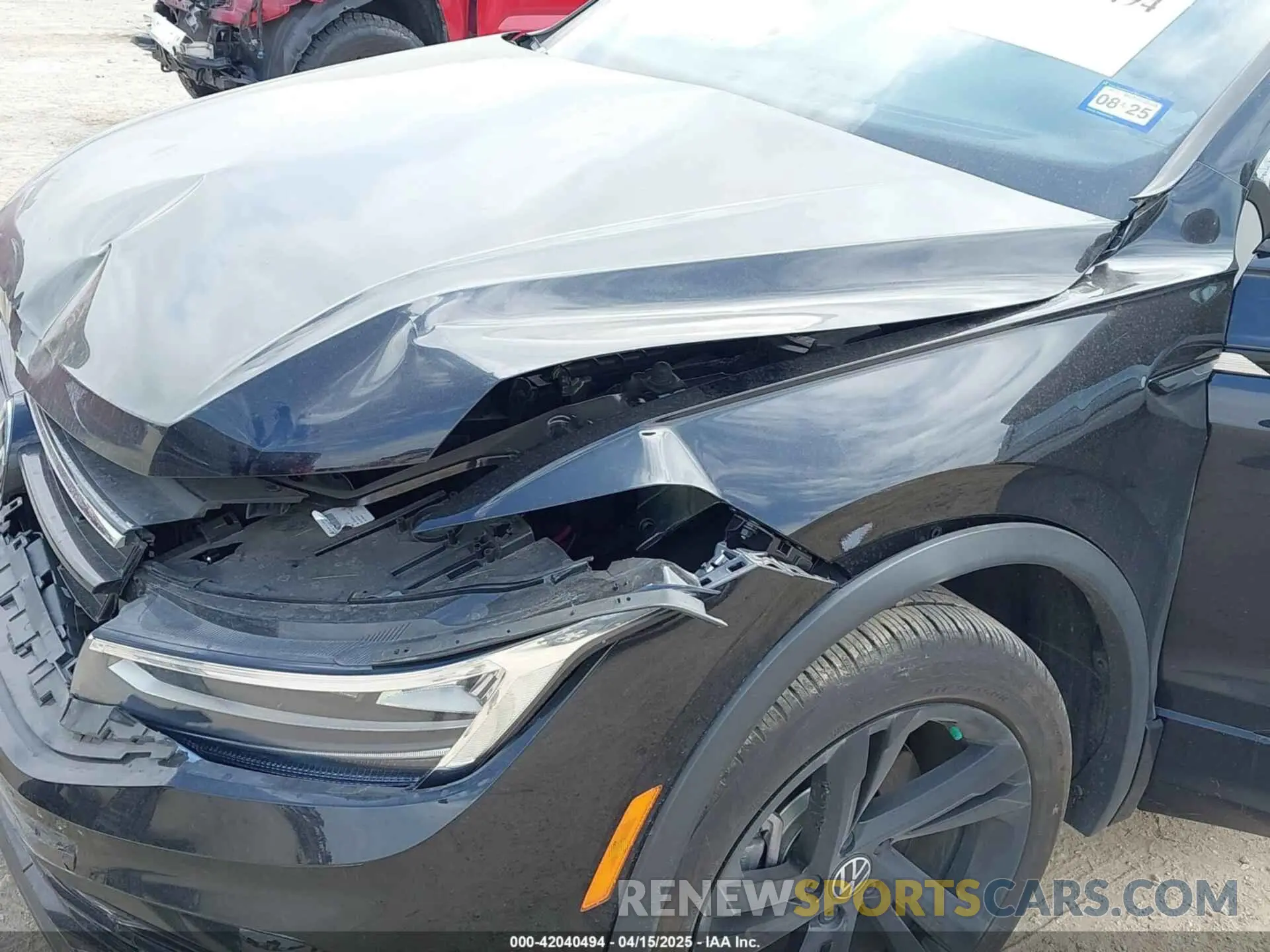 6 Photograph of a damaged car 3VVCB7AX0PM122636 VOLKSWAGEN TIGUAN 2023