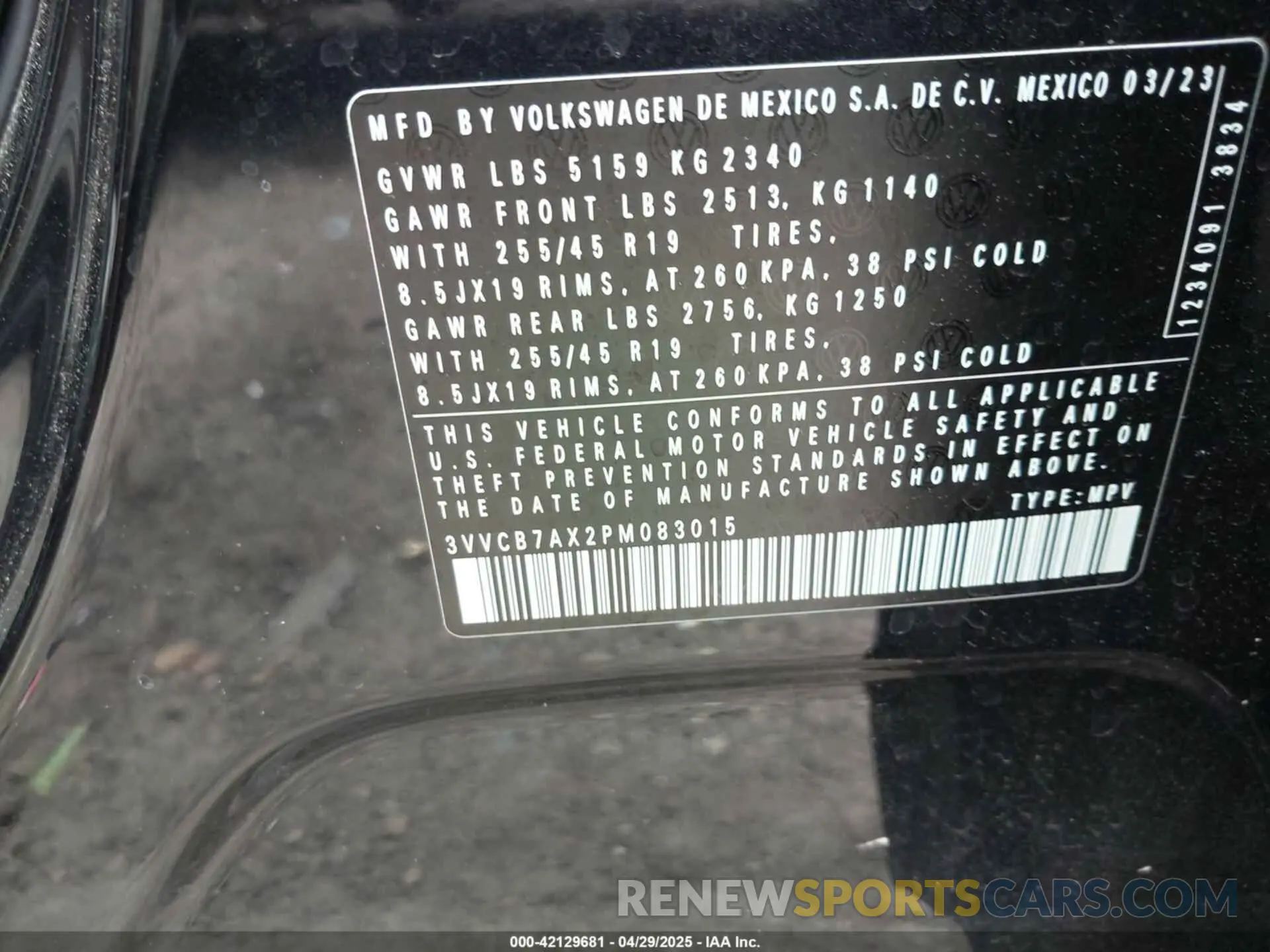 9 Photograph of a damaged car 3VVCB7AX2PM083015 VOLKSWAGEN TIGUAN 2023