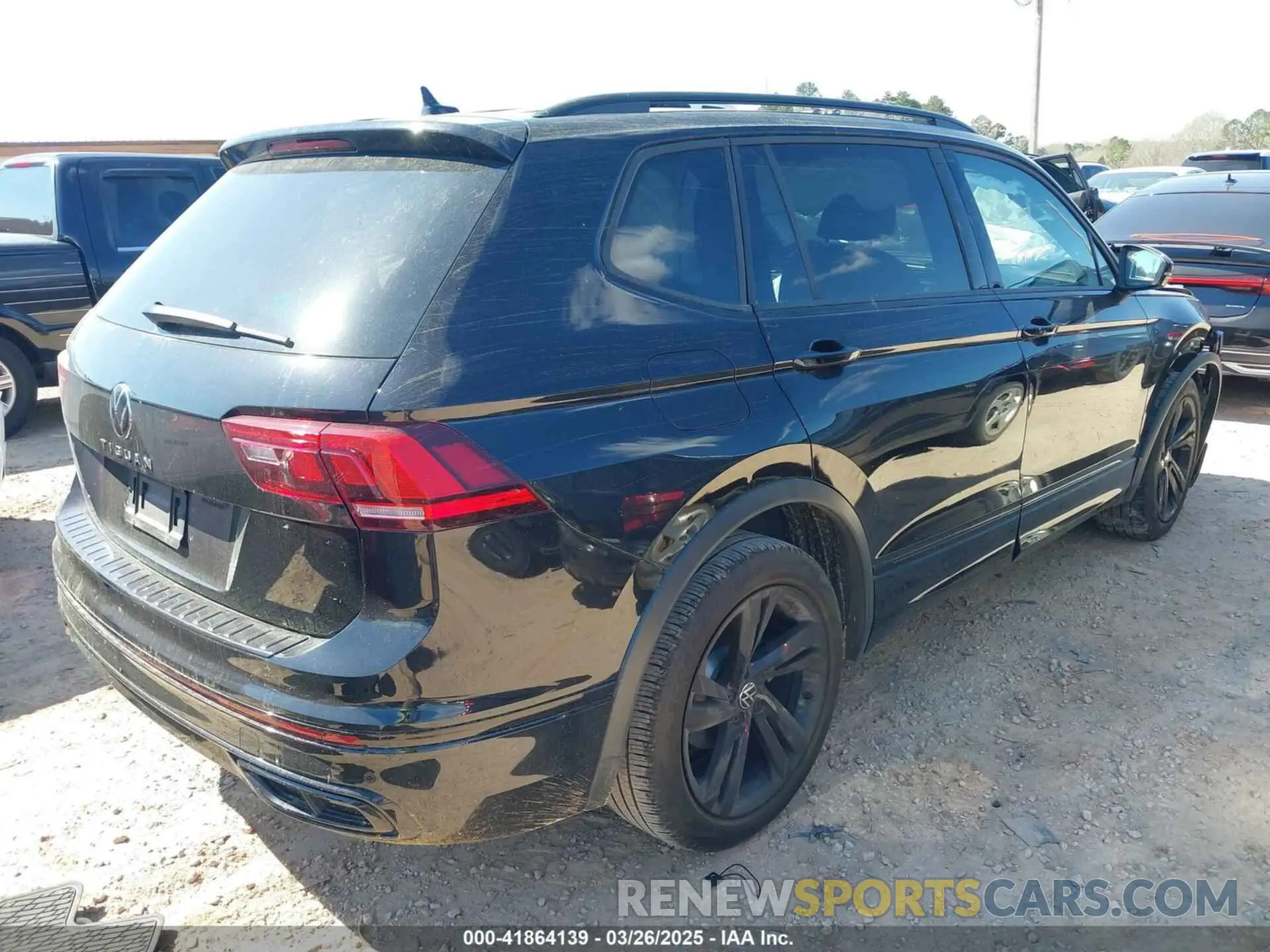 4 Photograph of a damaged car 3VVCB7AX3PM114417 VOLKSWAGEN TIGUAN 2023