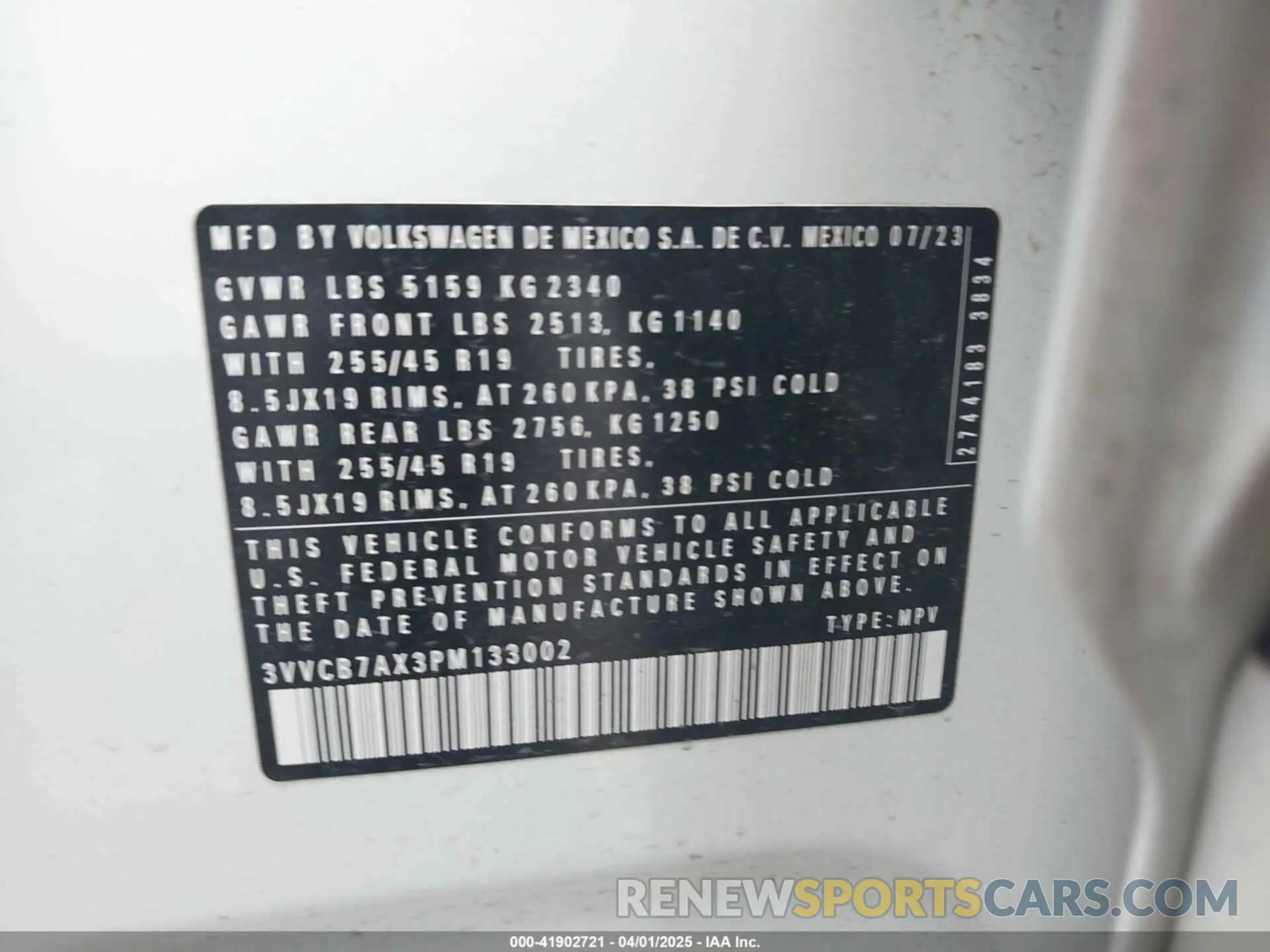 9 Photograph of a damaged car 3VVCB7AX3PM133002 VOLKSWAGEN TIGUAN 2023