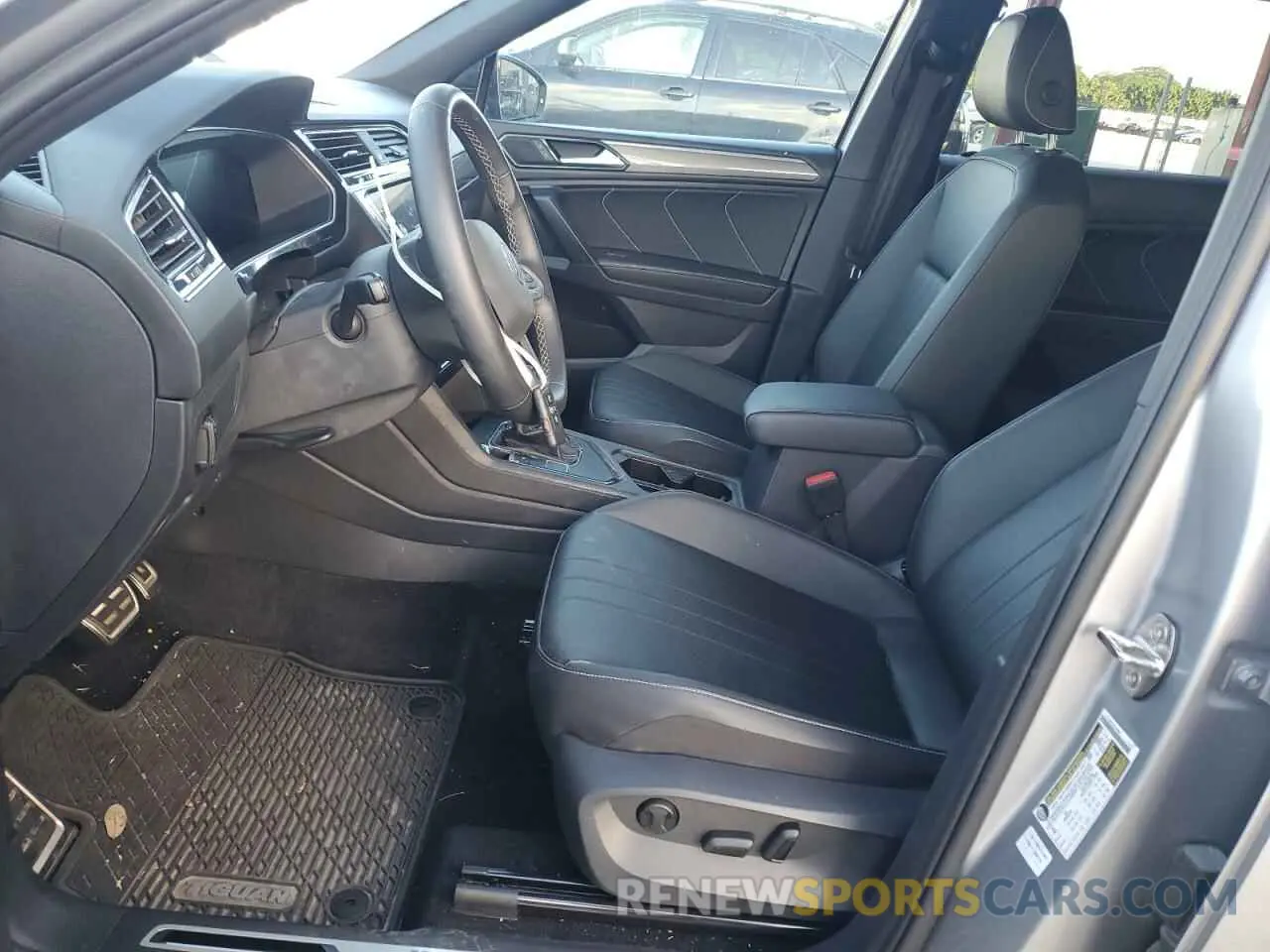 7 Photograph of a damaged car 3VVCB7AX4PM054406 VOLKSWAGEN TIGUAN 2023