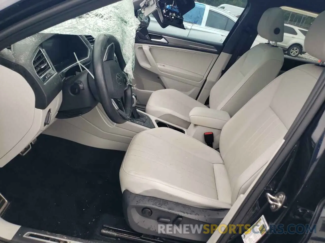 7 Photograph of a damaged car 3VVCB7AX5PM030017 VOLKSWAGEN TIGUAN 2023