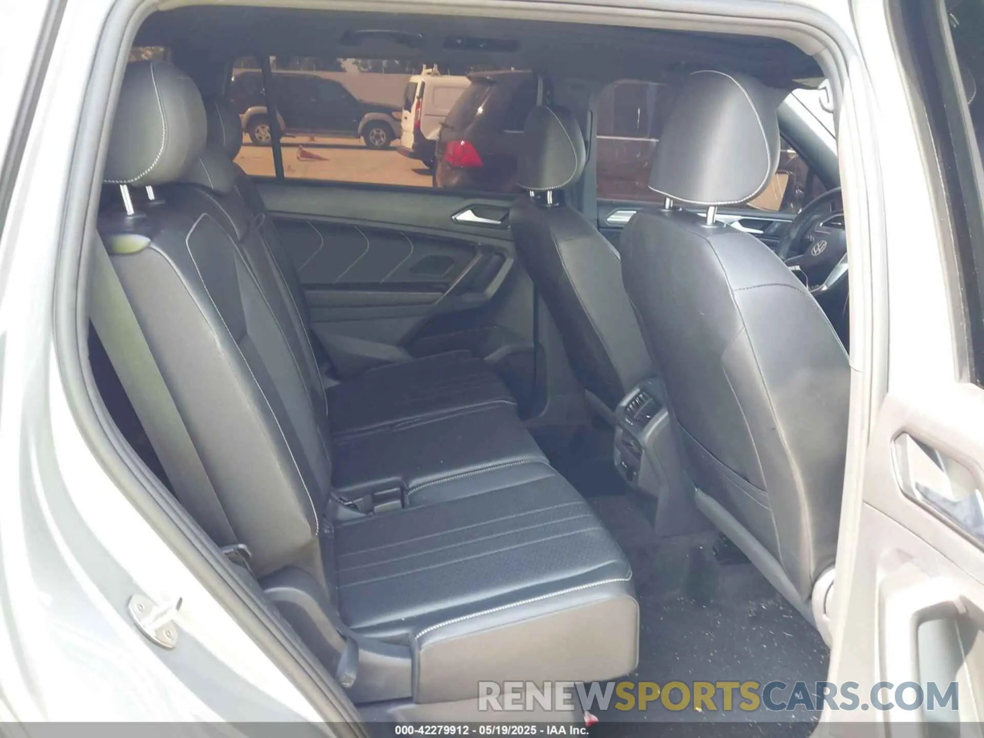 8 Photograph of a damaged car 3VVCB7AX5PM064412 VOLKSWAGEN TIGUAN 2023