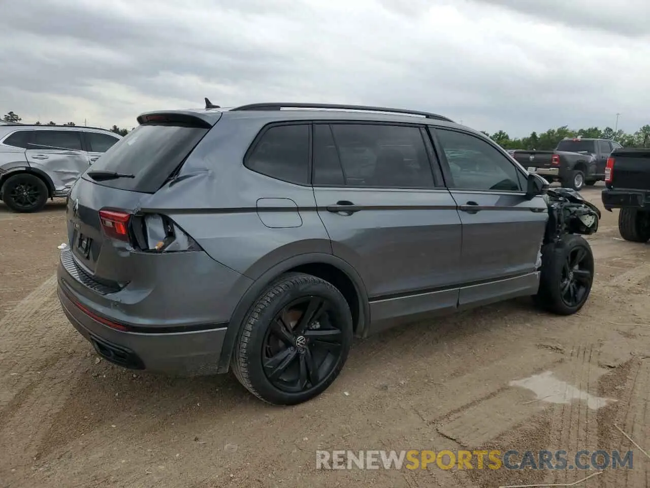 3 Photograph of a damaged car 3VVCB7AX6PM013498 VOLKSWAGEN TIGUAN 2023