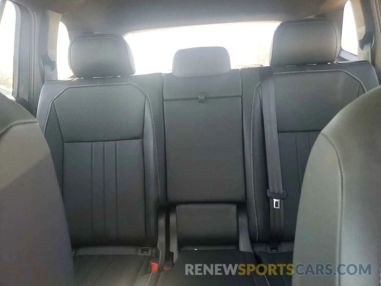 10 Photograph of a damaged car 3VVCB7AX7PM064170 VOLKSWAGEN TIGUAN 2023