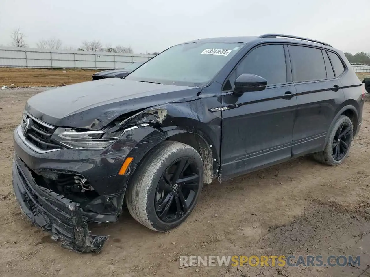 1 Photograph of a damaged car 3VVCB7AX8PM016614 VOLKSWAGEN TIGUAN 2023