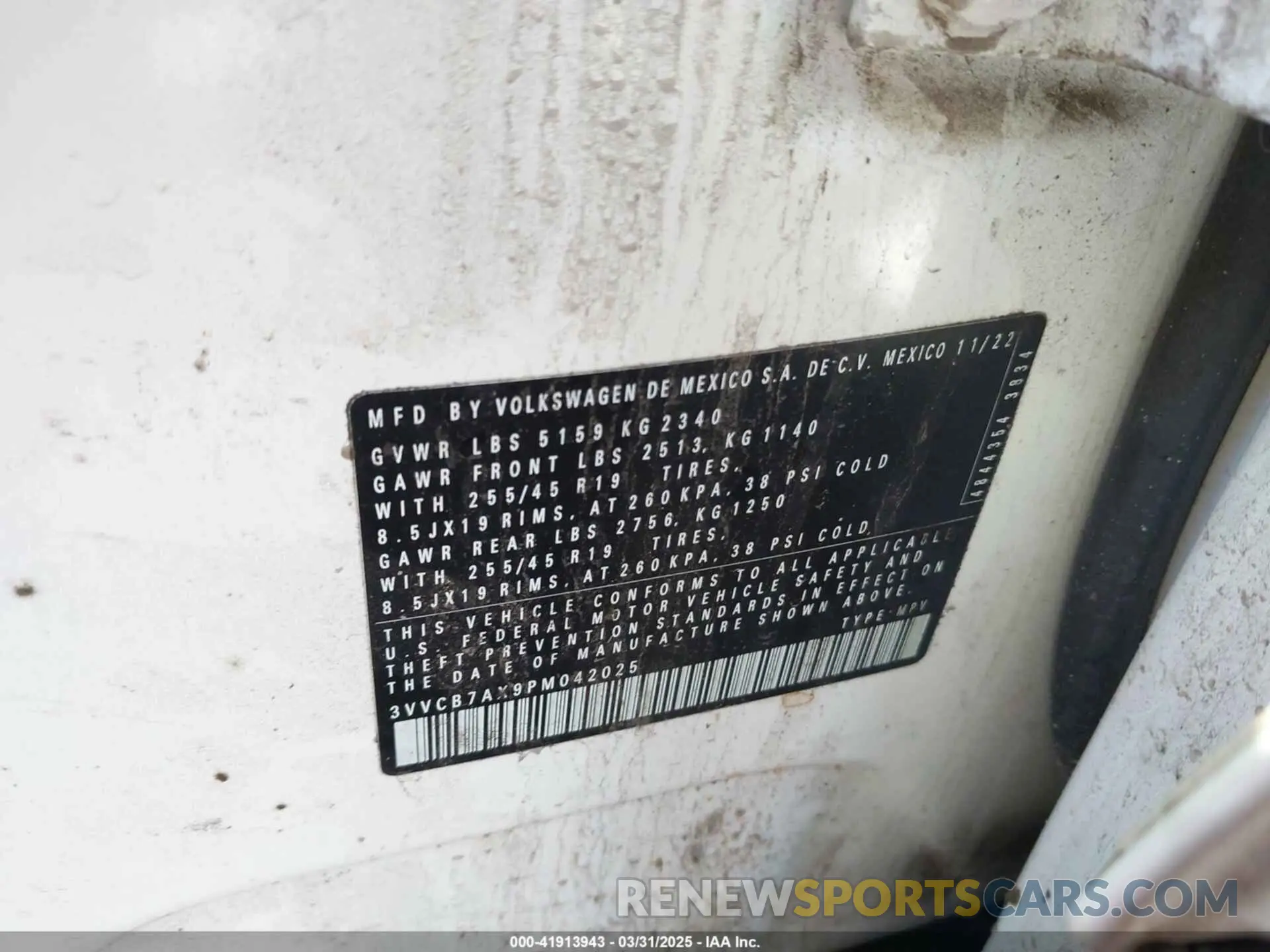 9 Photograph of a damaged car 3VVCB7AX9PM042025 VOLKSWAGEN TIGUAN 2023