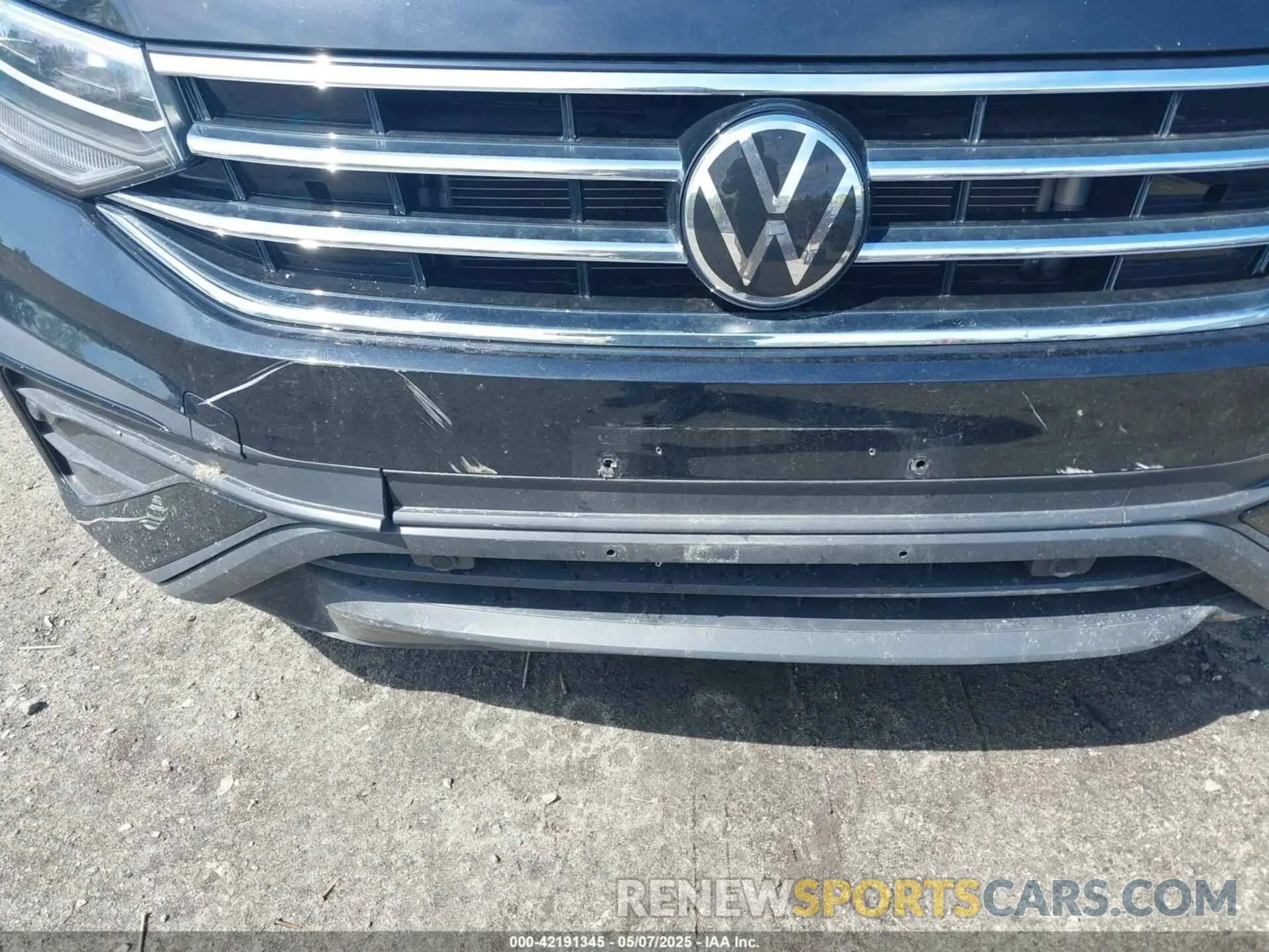 6 Photograph of a damaged car 3VVFB7AX3PM118612 VOLKSWAGEN TIGUAN 2023