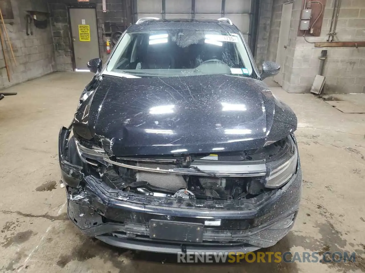 5 Photograph of a damaged car 3VVMB7AX0PM074835 VOLKSWAGEN TIGUAN 2023