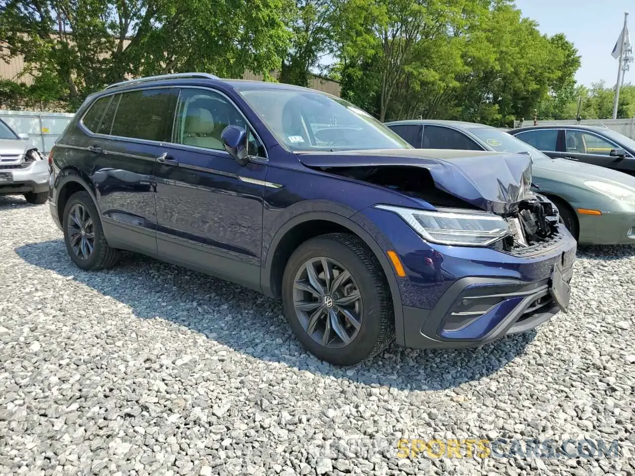 4 Photograph of a damaged car 3VVMB7AX3PM036760 VOLKSWAGEN TIGUAN 2023