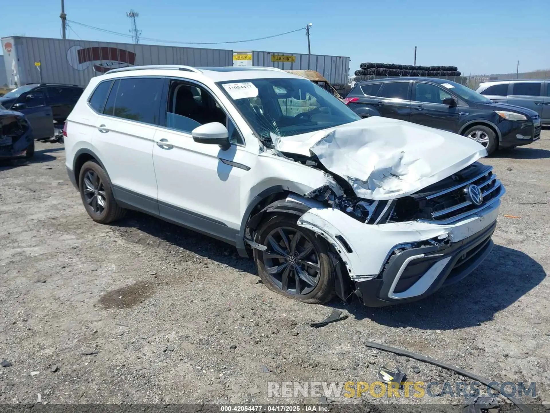 1 Photograph of a damaged car 3VVMB7AX4PM128427 VOLKSWAGEN TIGUAN 2023