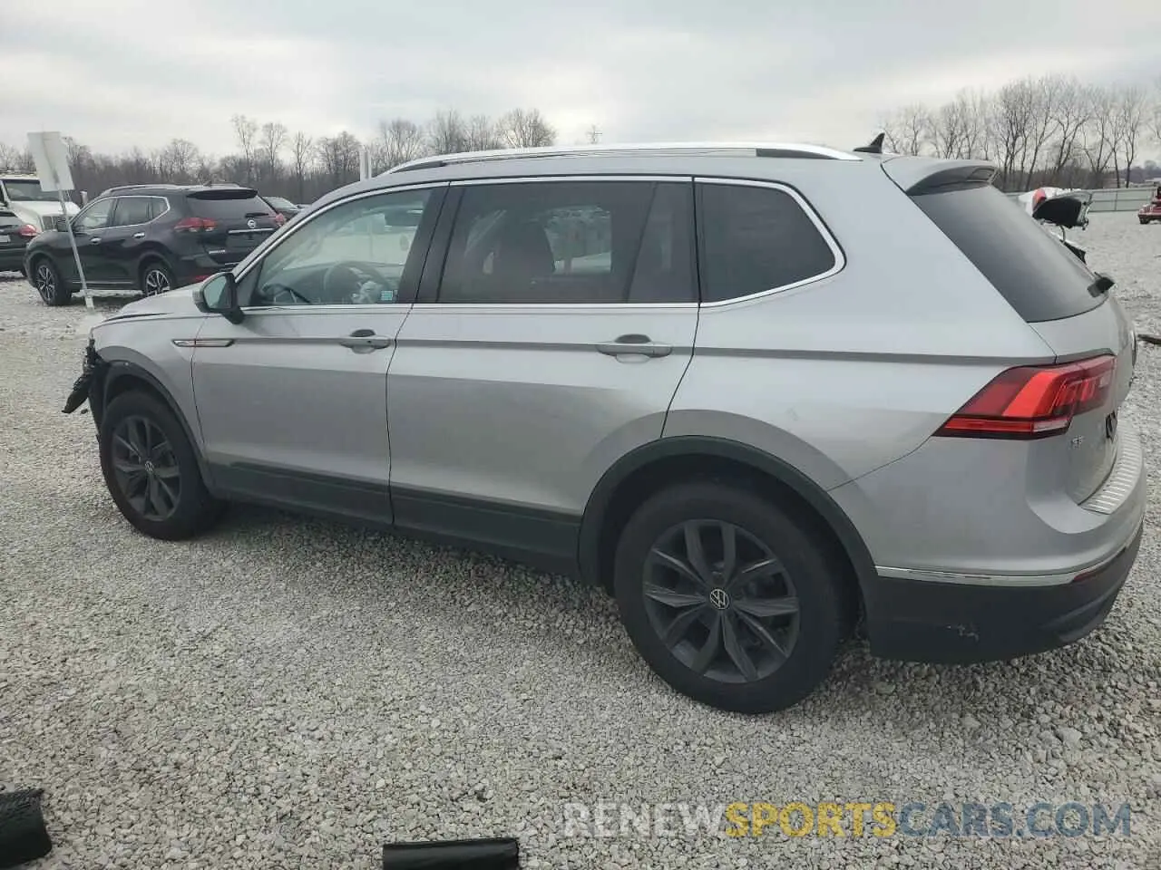 2 Photograph of a damaged car 3VVMB7AX8PM011840 VOLKSWAGEN TIGUAN 2023