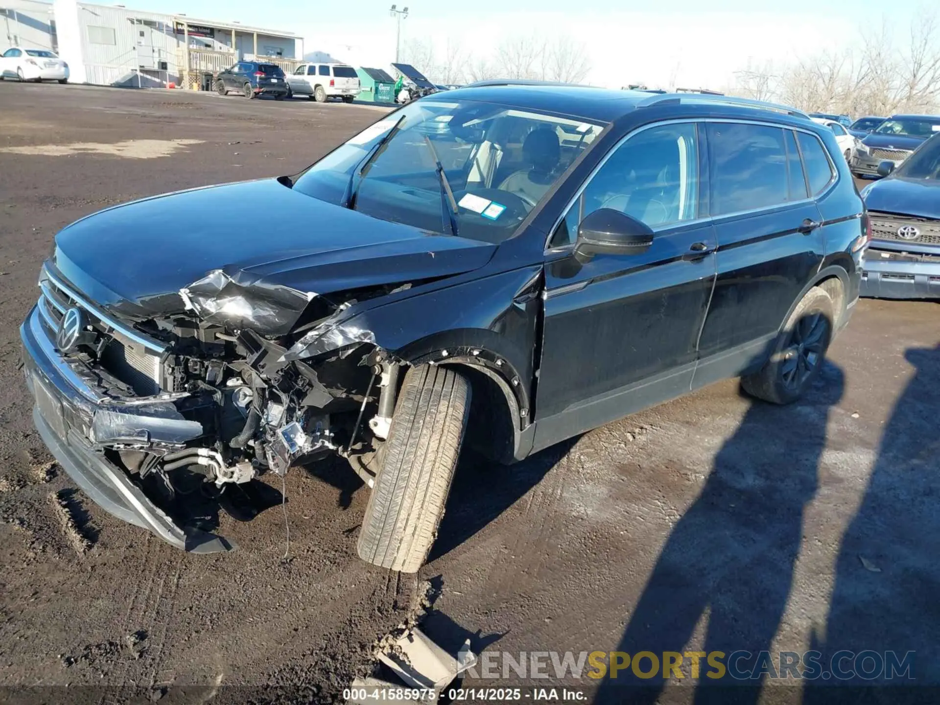 2 Photograph of a damaged car 3VVMB7AX8PM032557 VOLKSWAGEN TIGUAN 2023