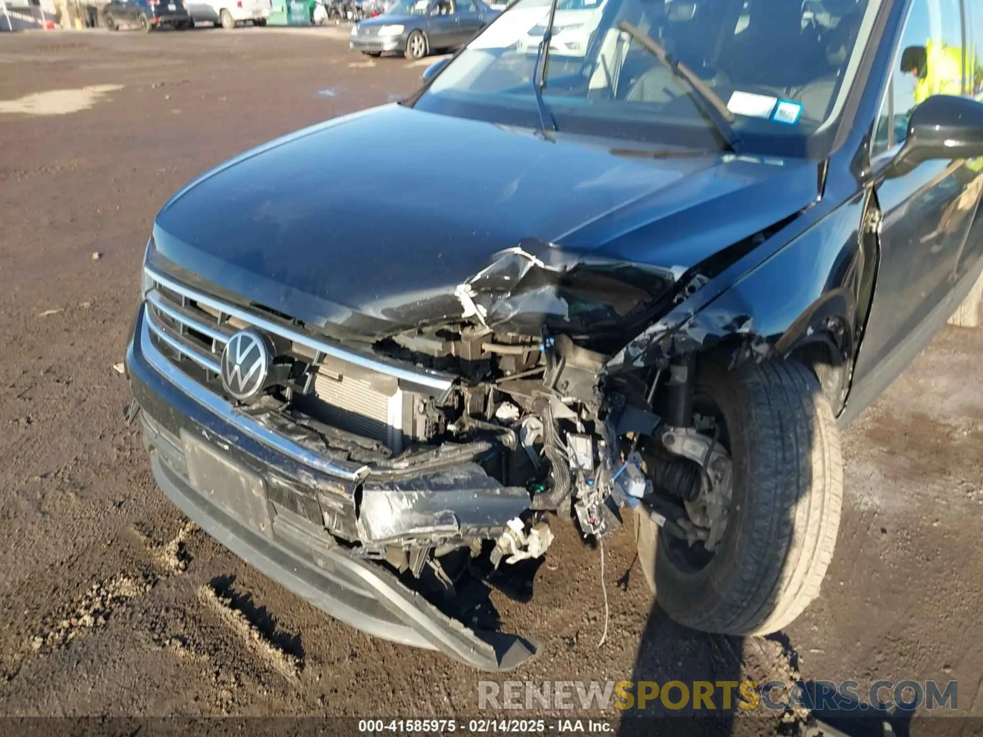 6 Photograph of a damaged car 3VVMB7AX8PM032557 VOLKSWAGEN TIGUAN 2023