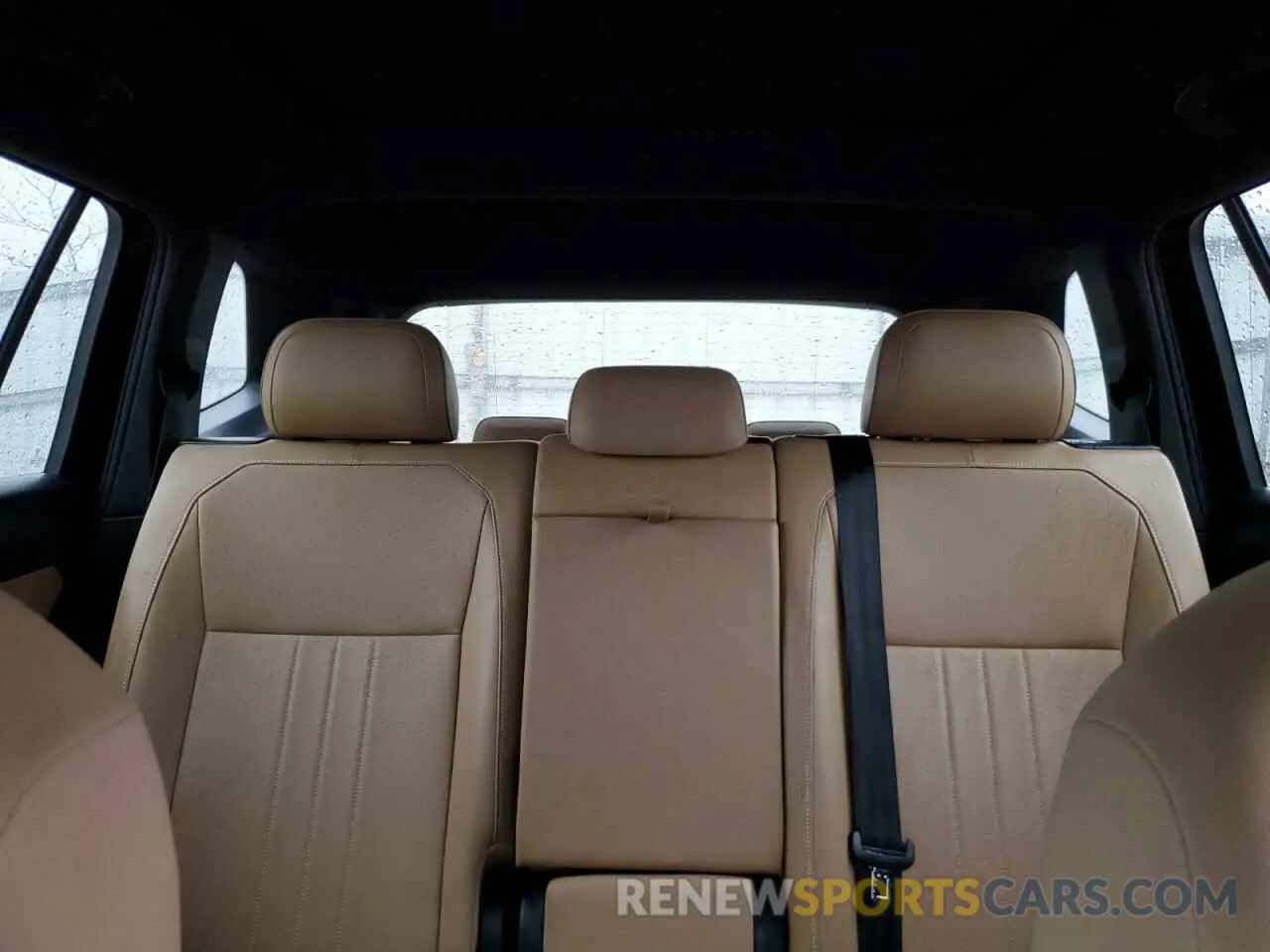 10 Photograph of a damaged car 3VVNB7AX0PM100371 VOLKSWAGEN TIGUAN 2023