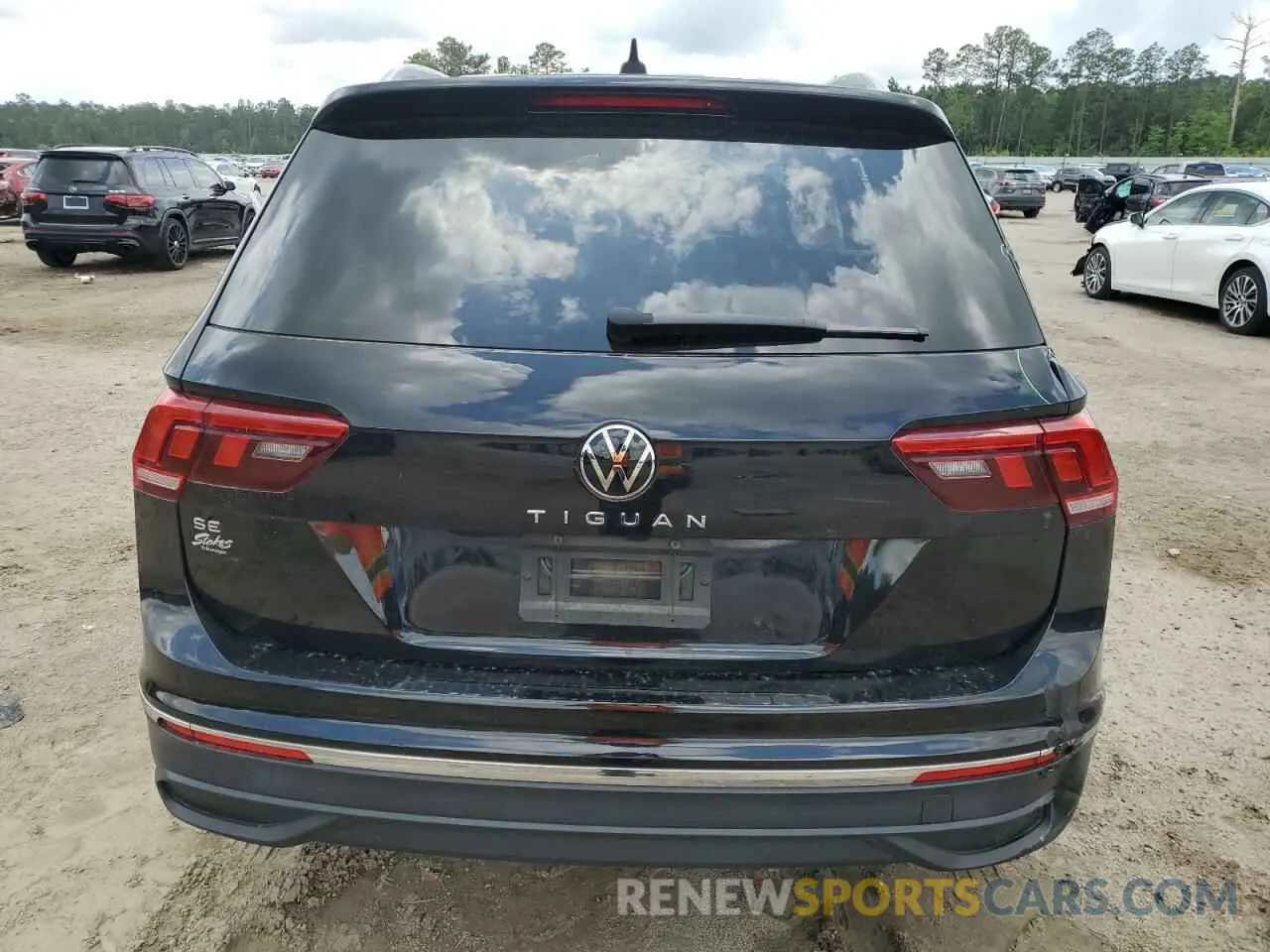 6 Photograph of a damaged car 3VVNB7AX1PM065825 VOLKSWAGEN TIGUAN 2023