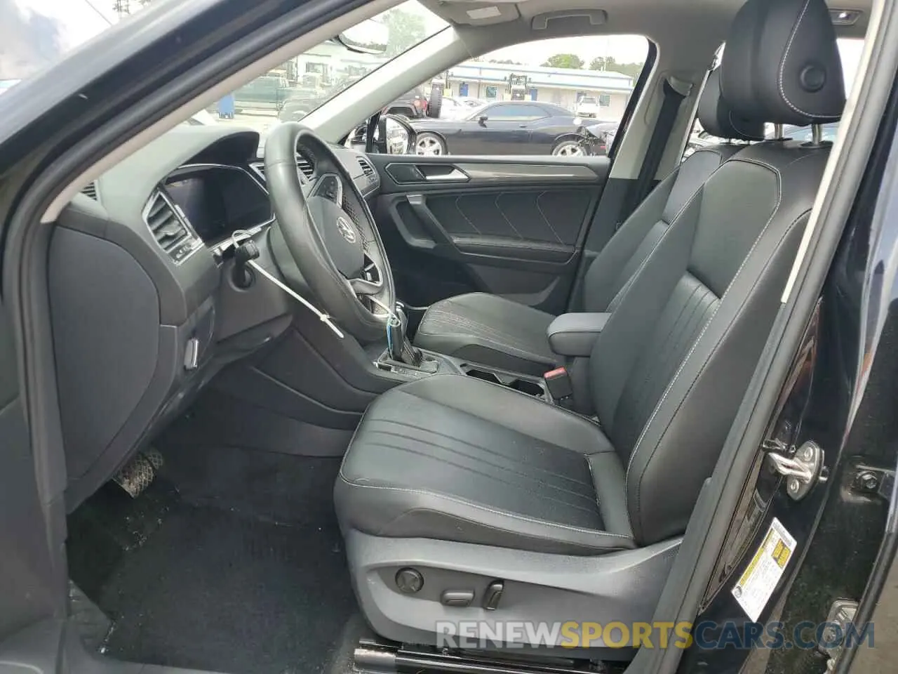 7 Photograph of a damaged car 3VVNB7AX1PM065825 VOLKSWAGEN TIGUAN 2023