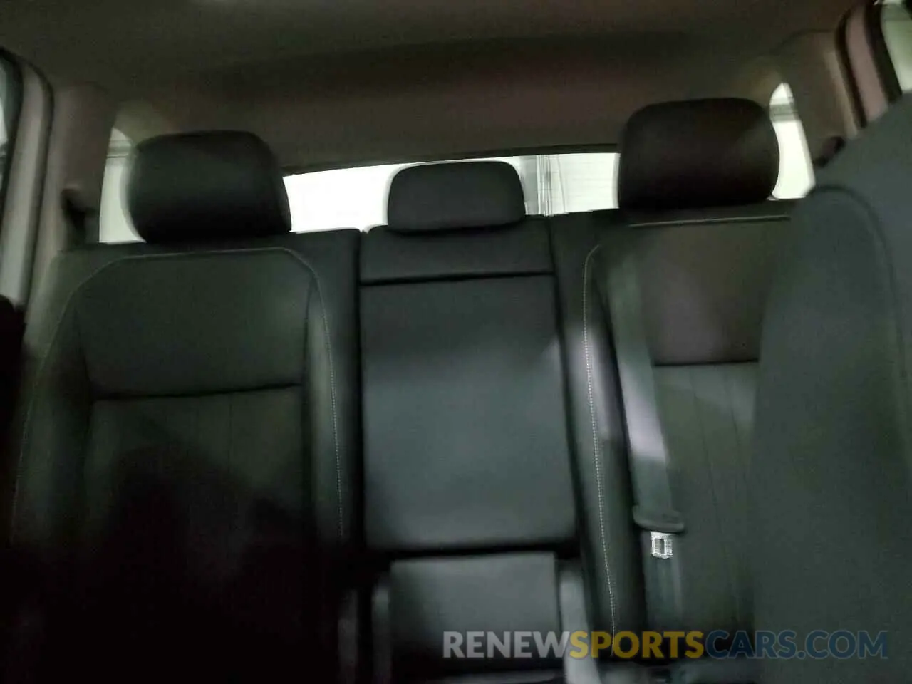 10 Photograph of a damaged car 3VVNB7AX2PM028931 VOLKSWAGEN TIGUAN 2023