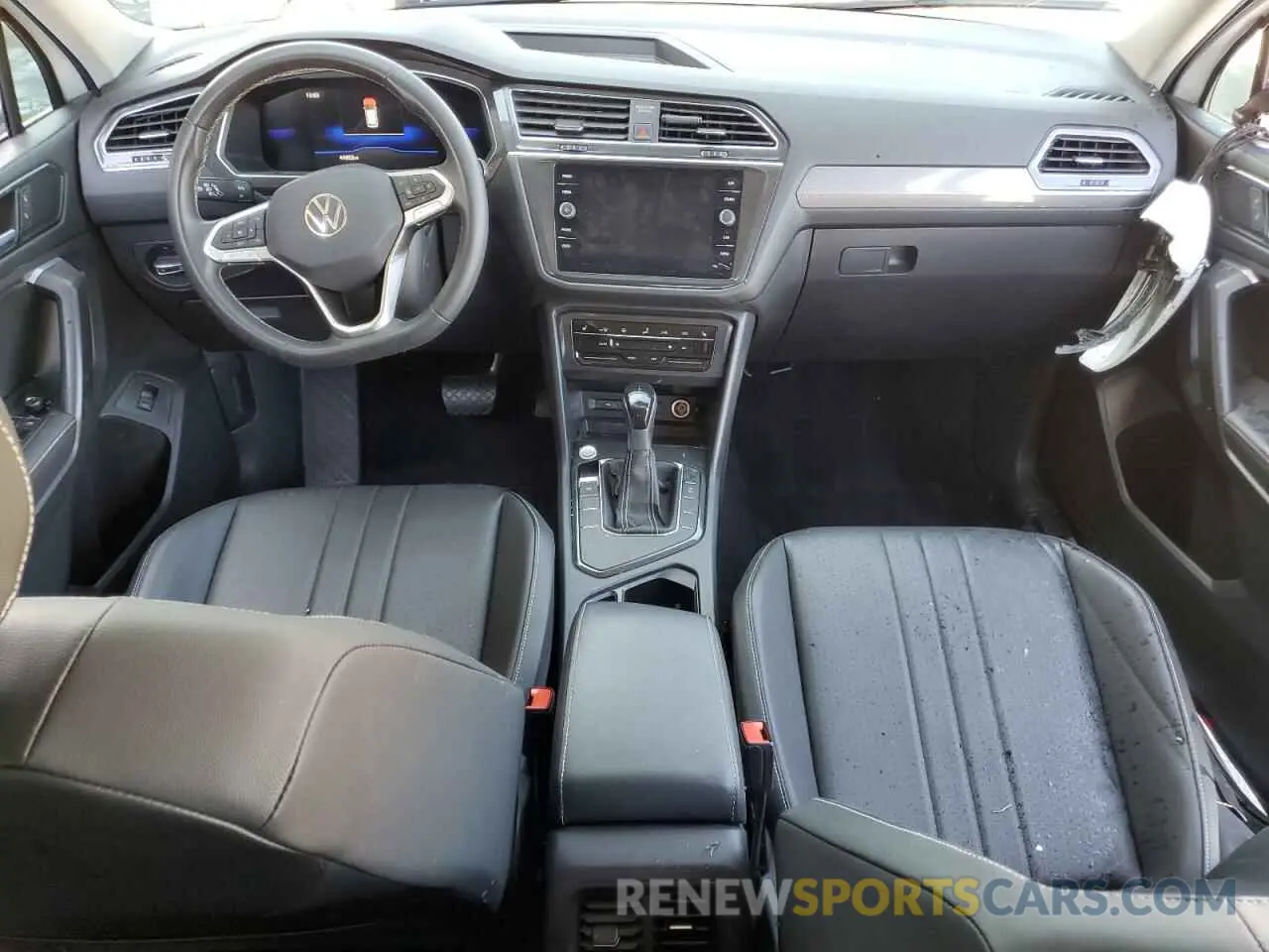 8 Photograph of a damaged car 3VVNB7AX3PM085428 VOLKSWAGEN TIGUAN 2023
