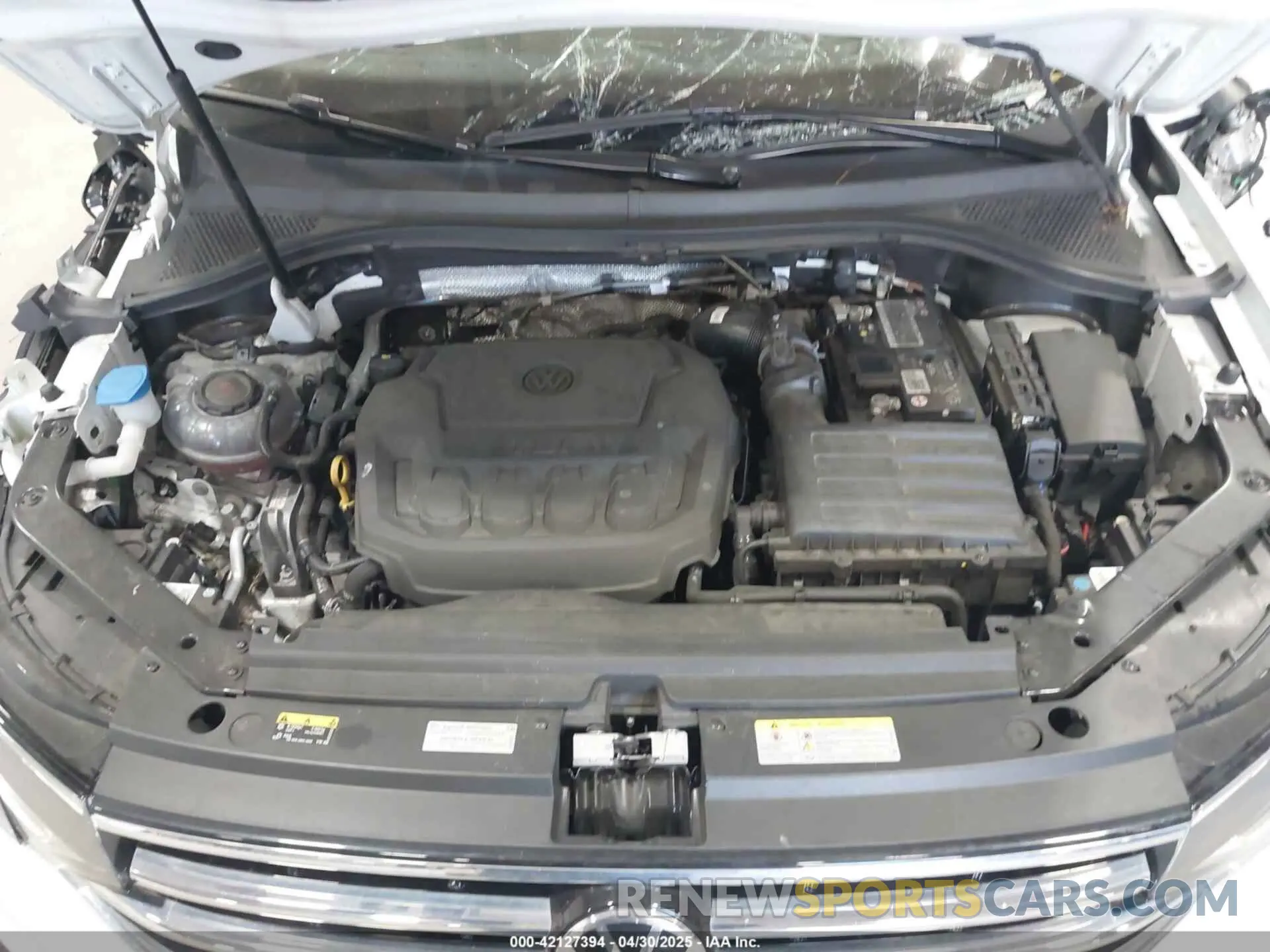 10 Photograph of a damaged car 3VVNB7AX5PM096138 VOLKSWAGEN TIGUAN 2023