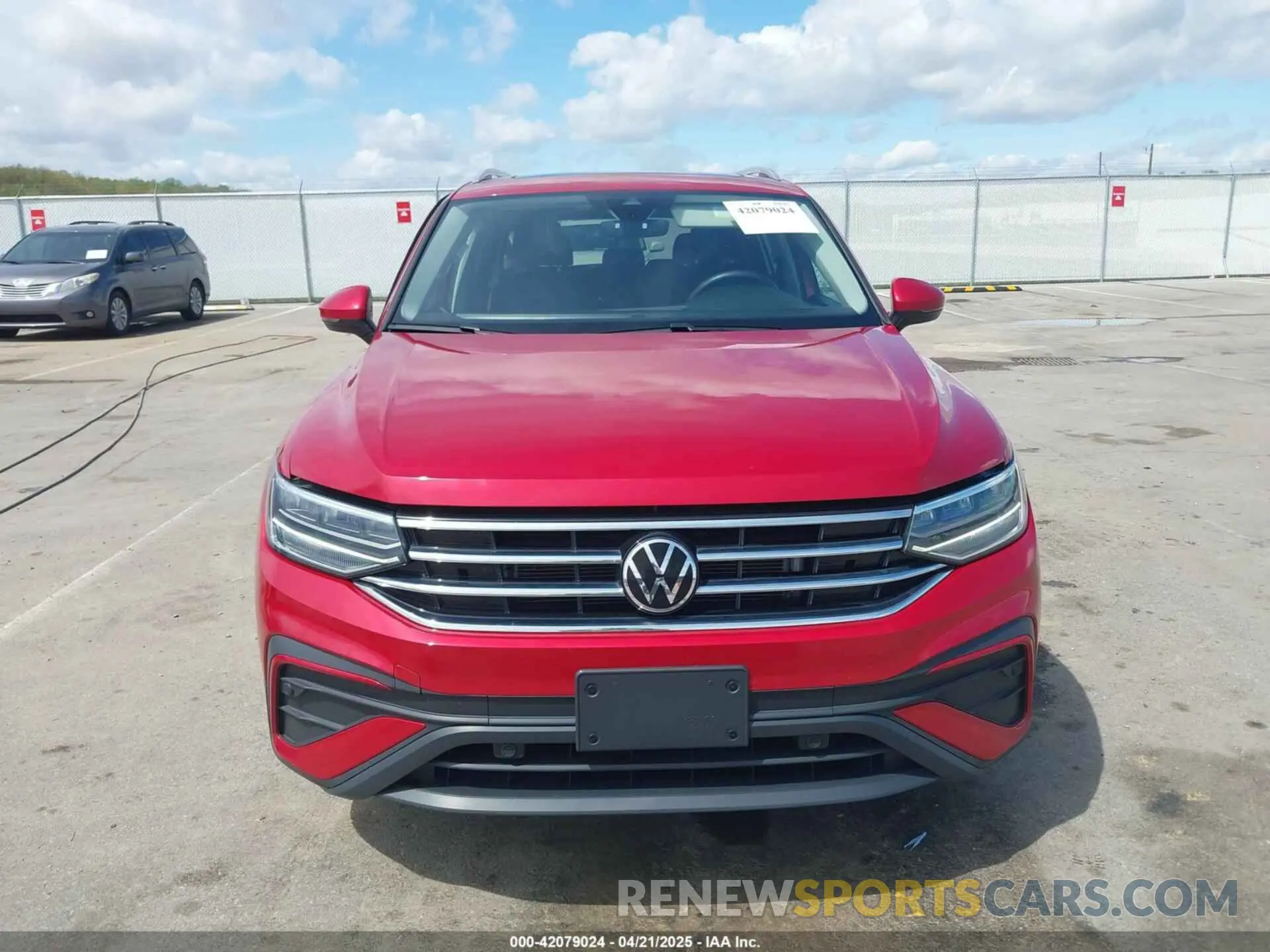 12 Photograph of a damaged car 3VVNB7AX7PM094780 VOLKSWAGEN TIGUAN 2023