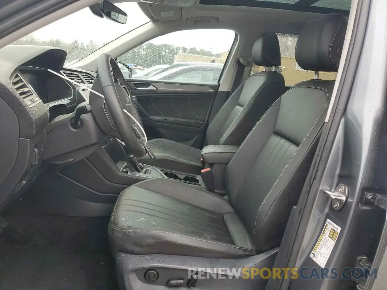 7 Photograph of a damaged car 3VVNB7AX9PM074210 VOLKSWAGEN TIGUAN 2023